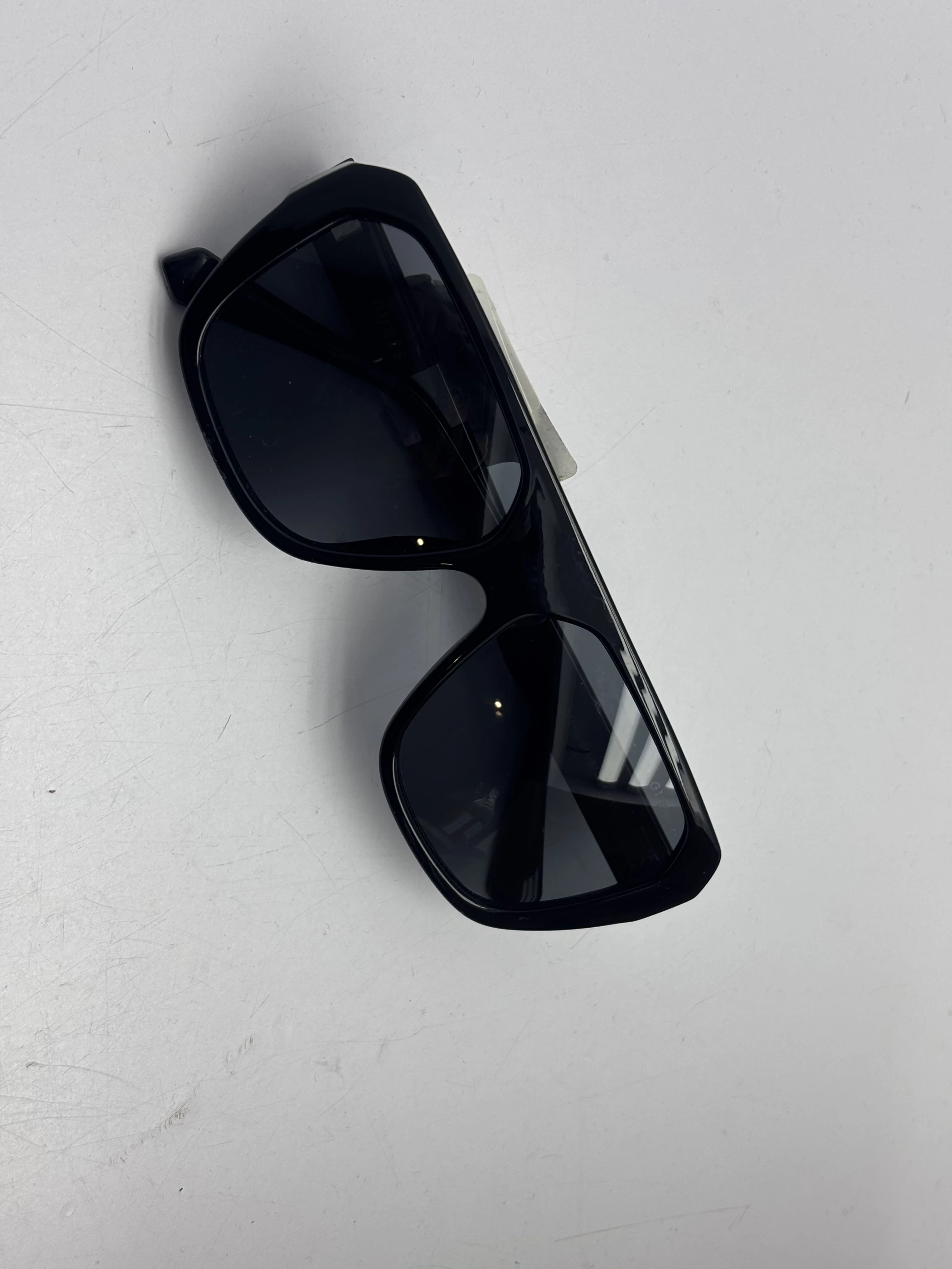 okulary-guess-gf5109-01a-stan-11323-2