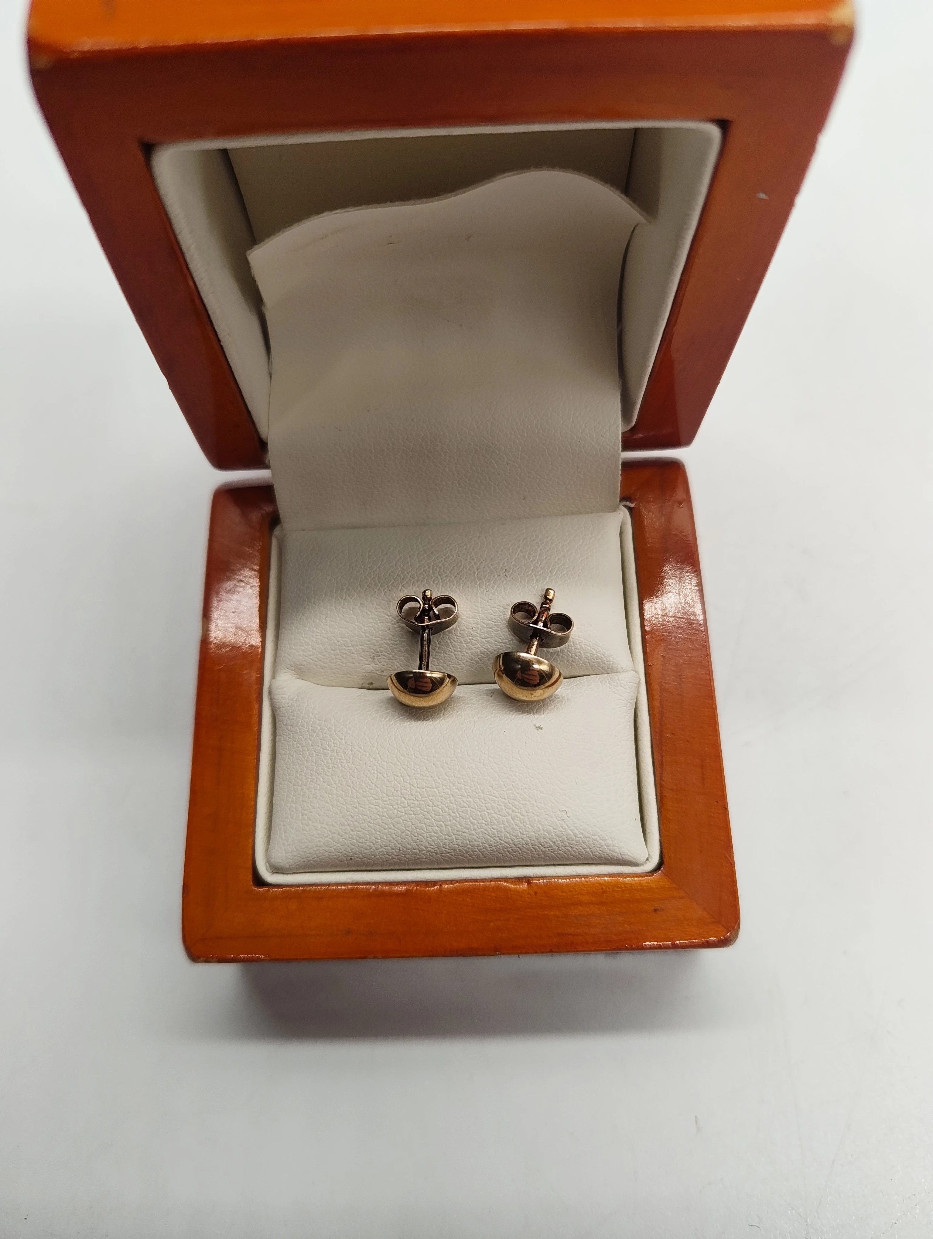 wyrob-jubilerski-uzywany-kolczyki-585-141g-stan-11323-2