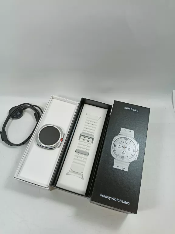 smartwatch-samsung-galaxy-watch-ultra-at-jak-nowy-wyszynskiego-24-tczew
