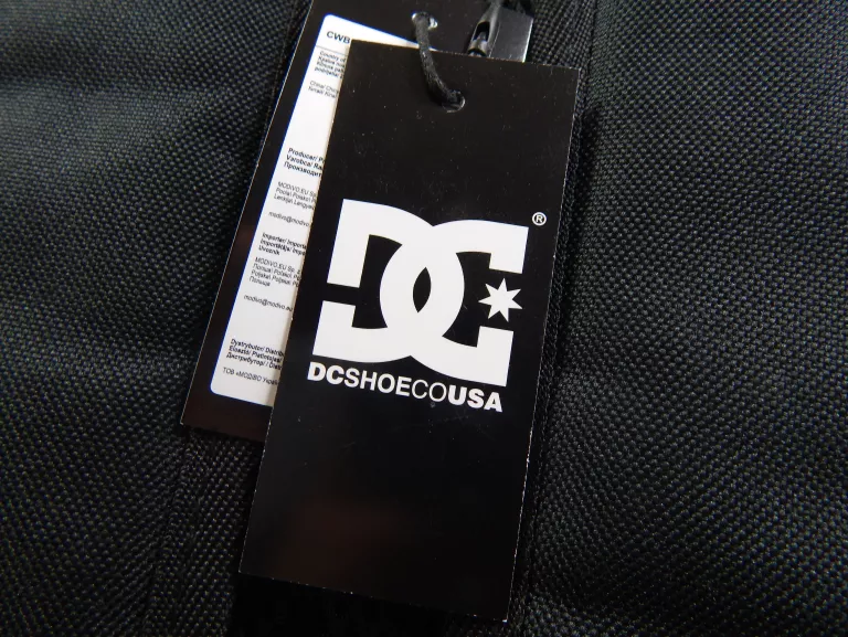 dc-shoes-plecak-sportowy-czarny-rodzaj-203953-218577