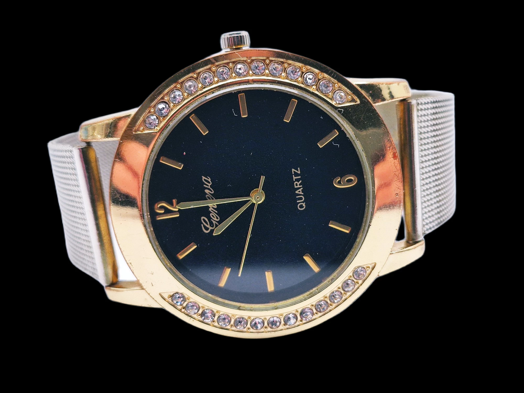 zegarek-damski-geneva-z-cyrkoniami-1-maja-10-knurow-sj