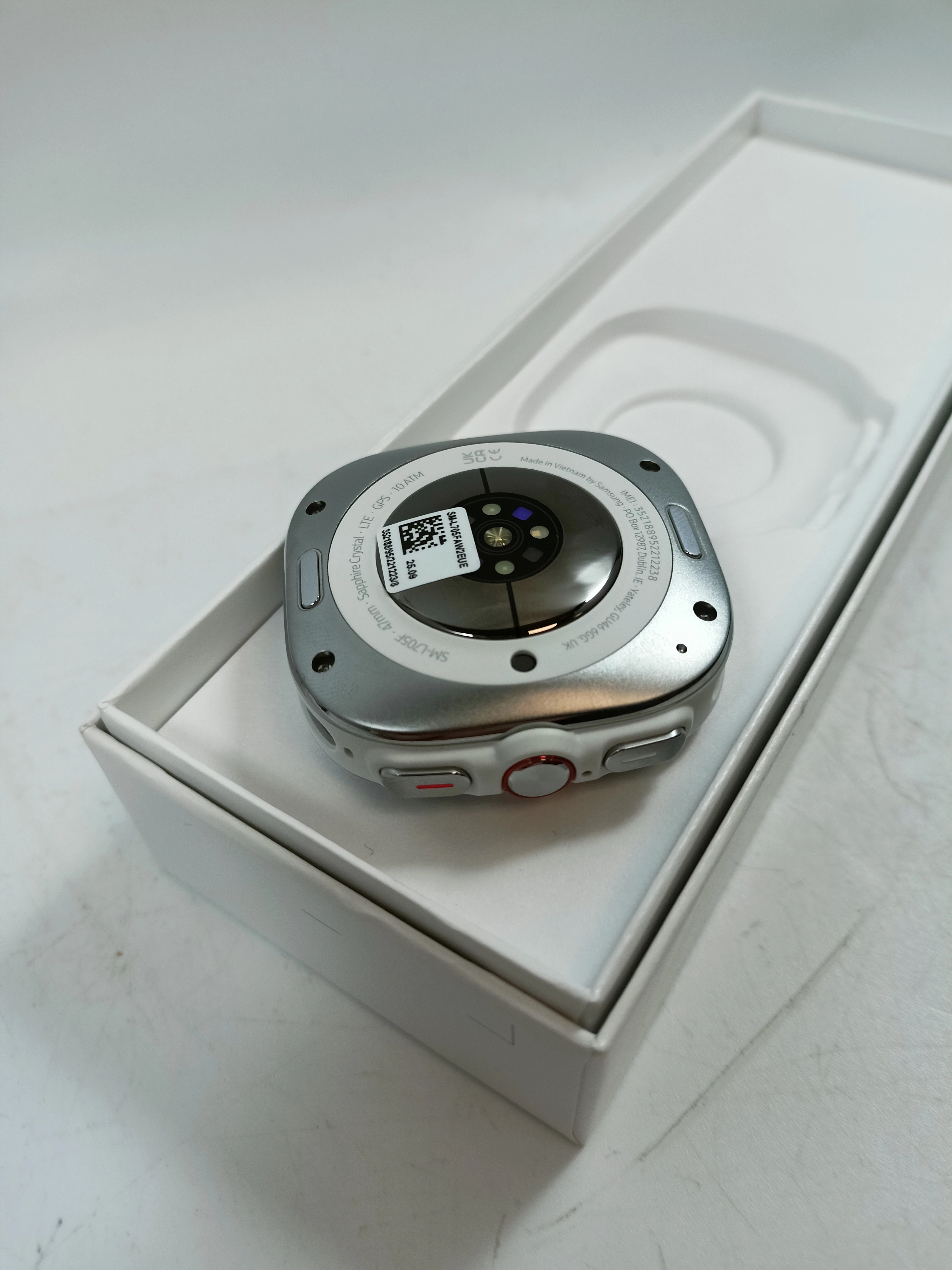 smartwatch-samsung-galaxy-watch-ultra-at-jak-nowy-stan-11323-2