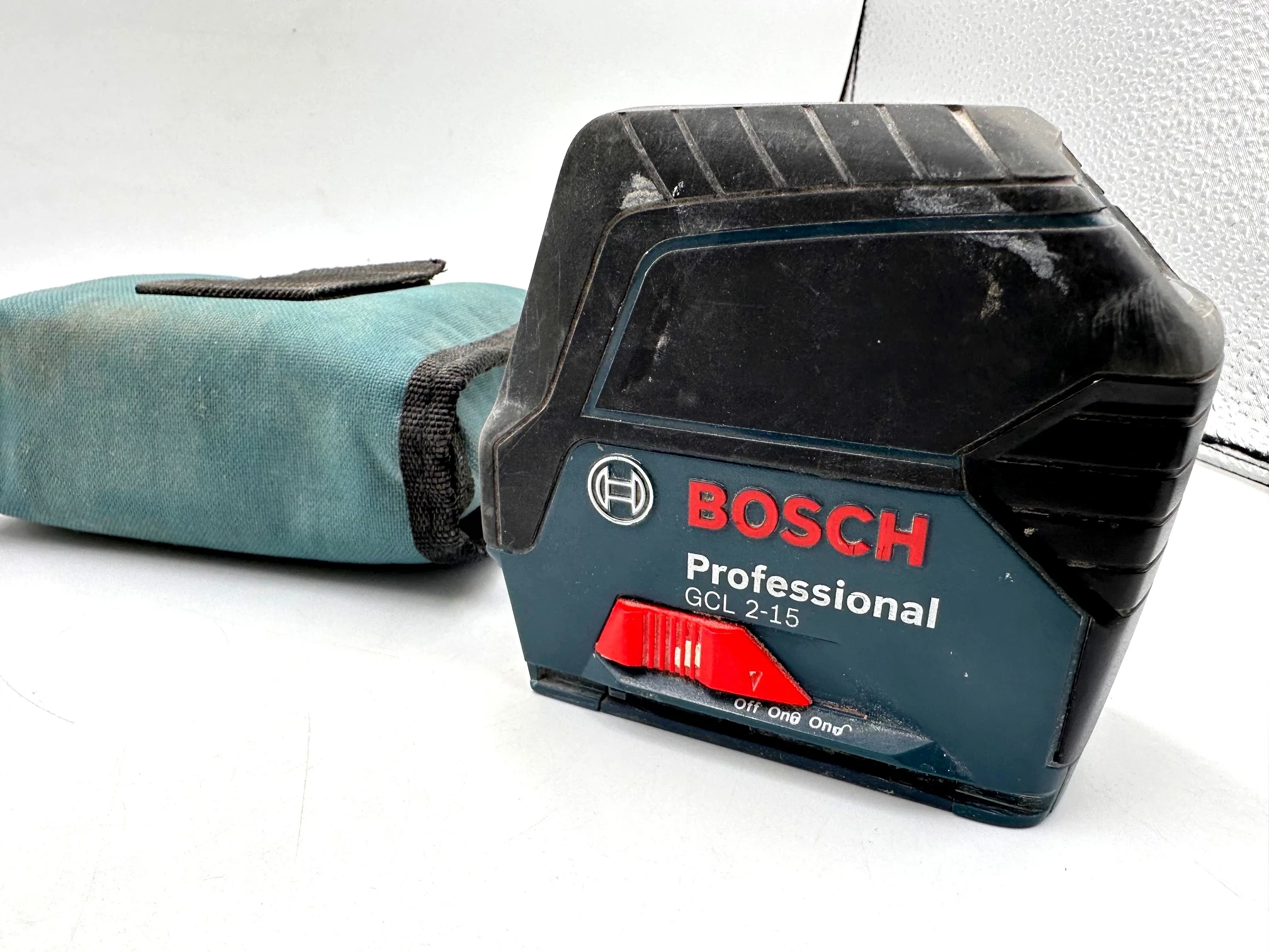 laser-krzyzowy-bosch-gcl-2-15-z-etui-okazja-dobry-stan-dokladnosc-pomiaru-03