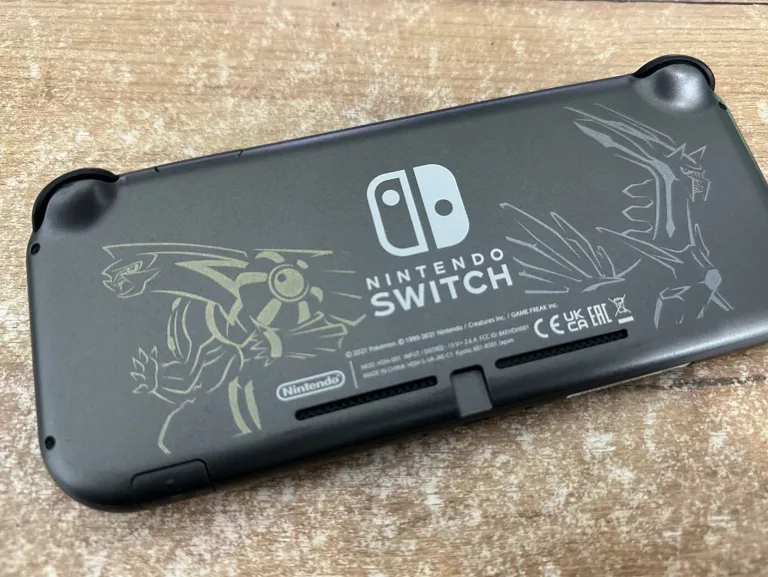 konsola-nintedo-switch-lite-karton-karta-pamieci-64gb-gry-w-zestawie-205998-225574