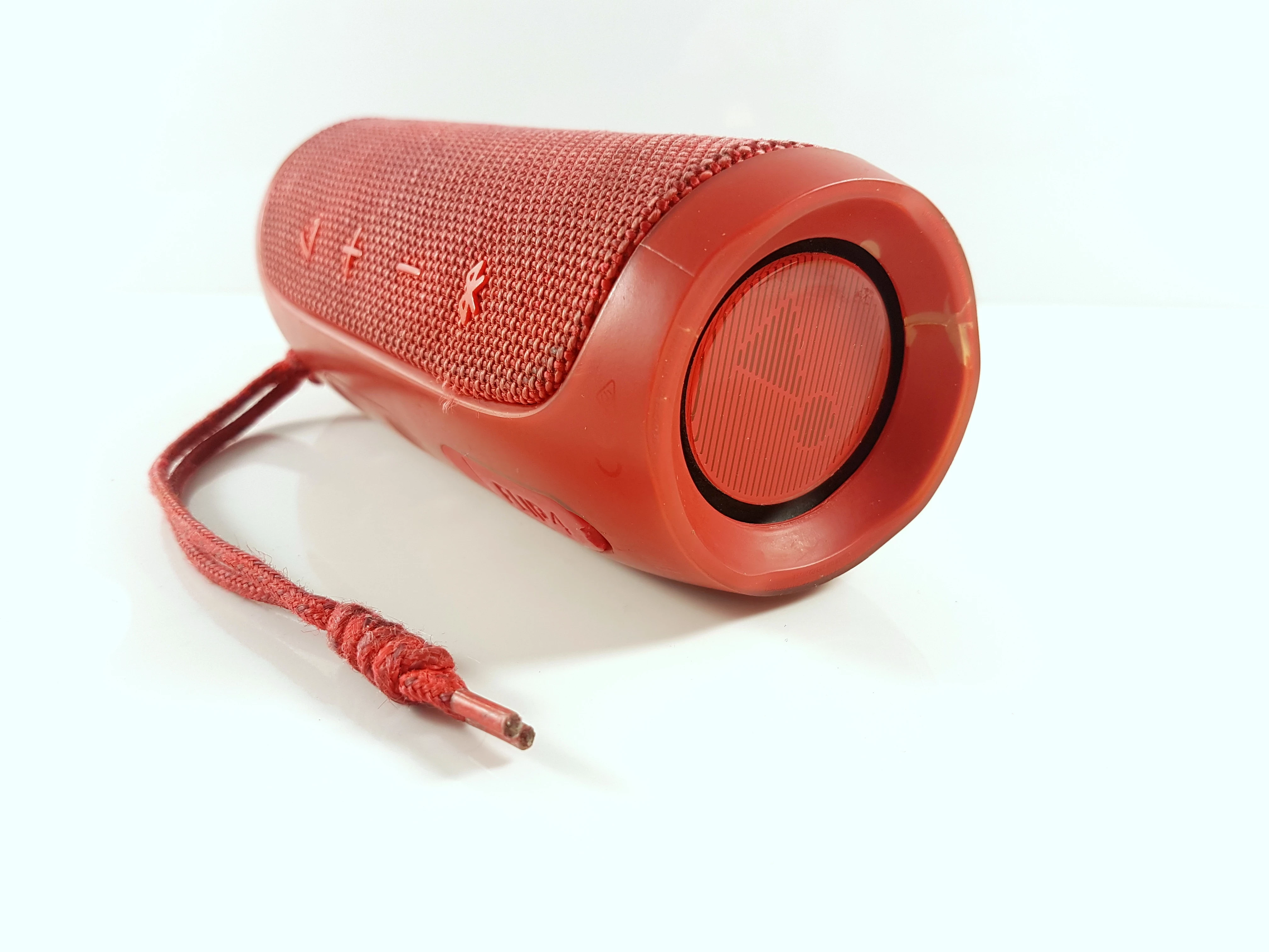 glosnik-jbl-flip4-czerwony-moc-1600