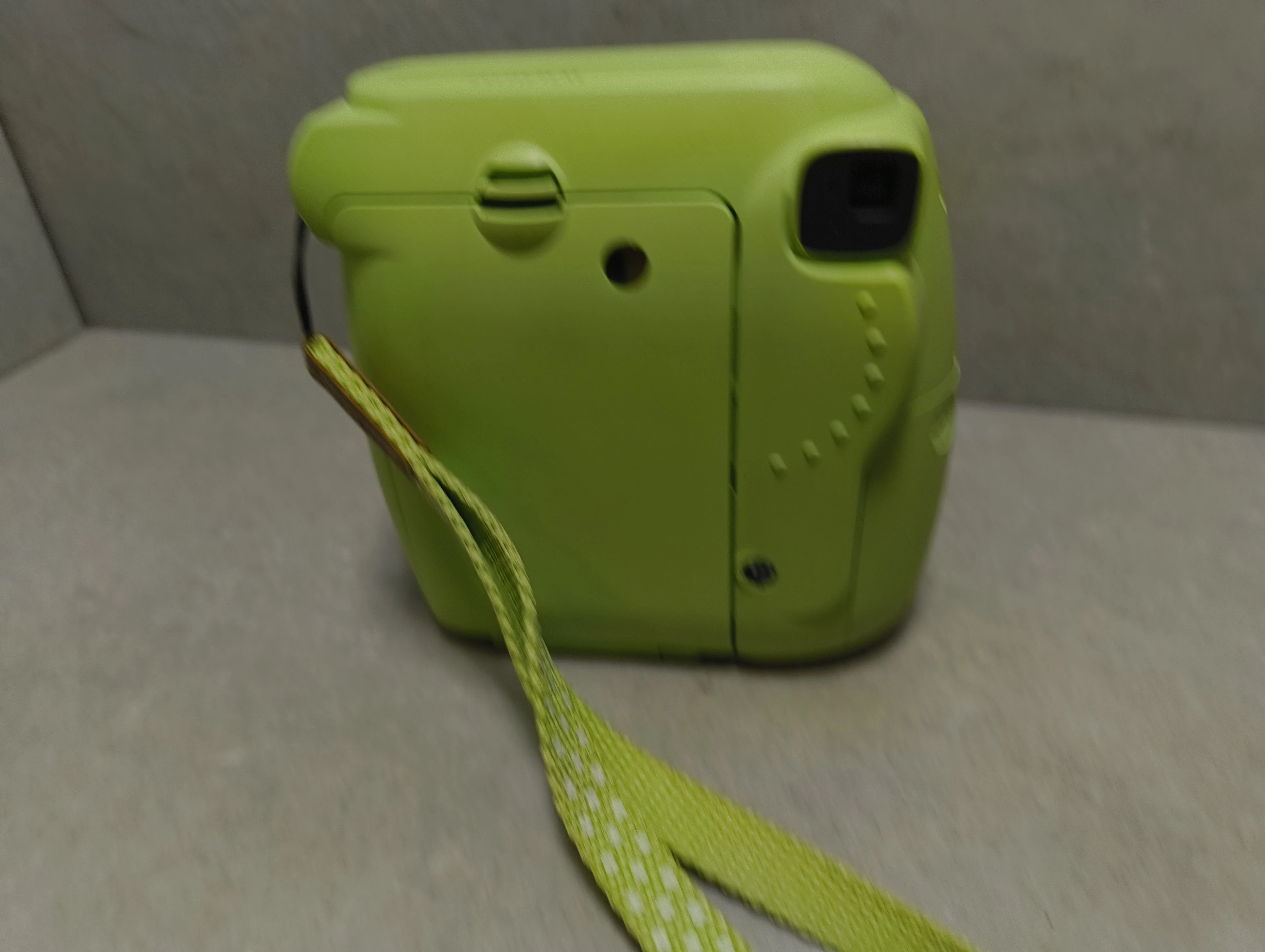 aparat-natychmiastowy-instax-mini-9-model-instax-mini-9