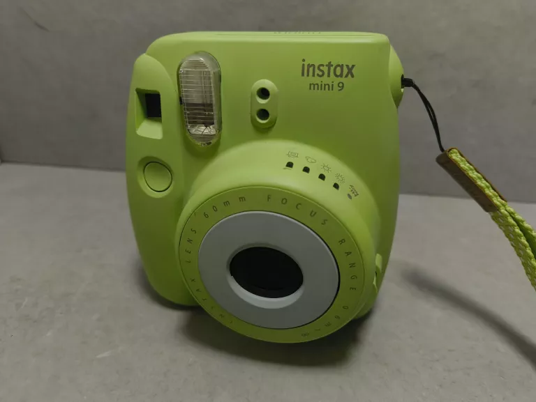 aparat-natychmiastowy-instax-mini-9-stan-11323-2