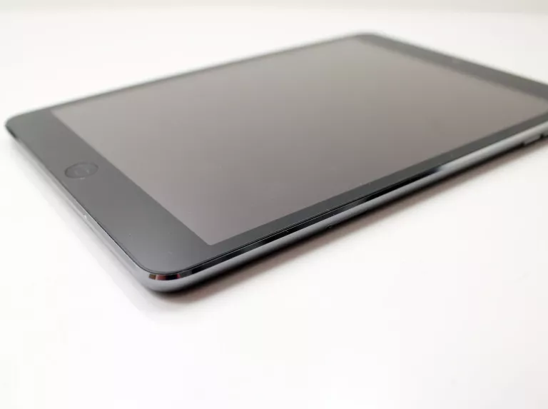 apple-ipad-mini-2-a1490-16gb-stan-11323-2