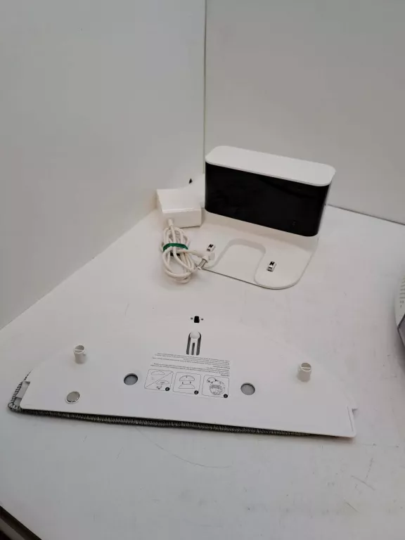 robot-sprzatajacy-xiaomi-vacuum-s20koncowka-do-mopaowania-stacja-ladujac-czujniki-205846-1