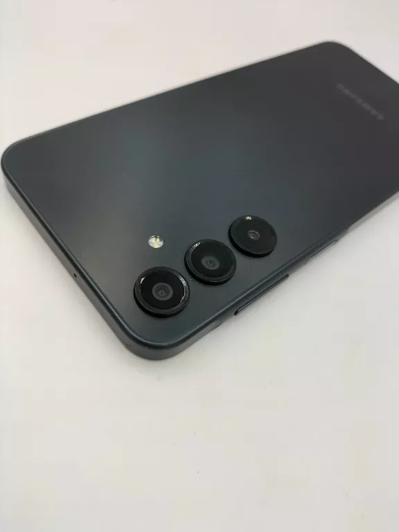 telefon-samsung-galaxy-a16-4128gb-przekatna-ekranu-670