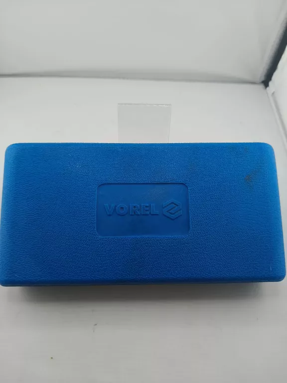 zestaw-kluczy-nasadowych-bity-walizka-klucz-t-stan-11323-2