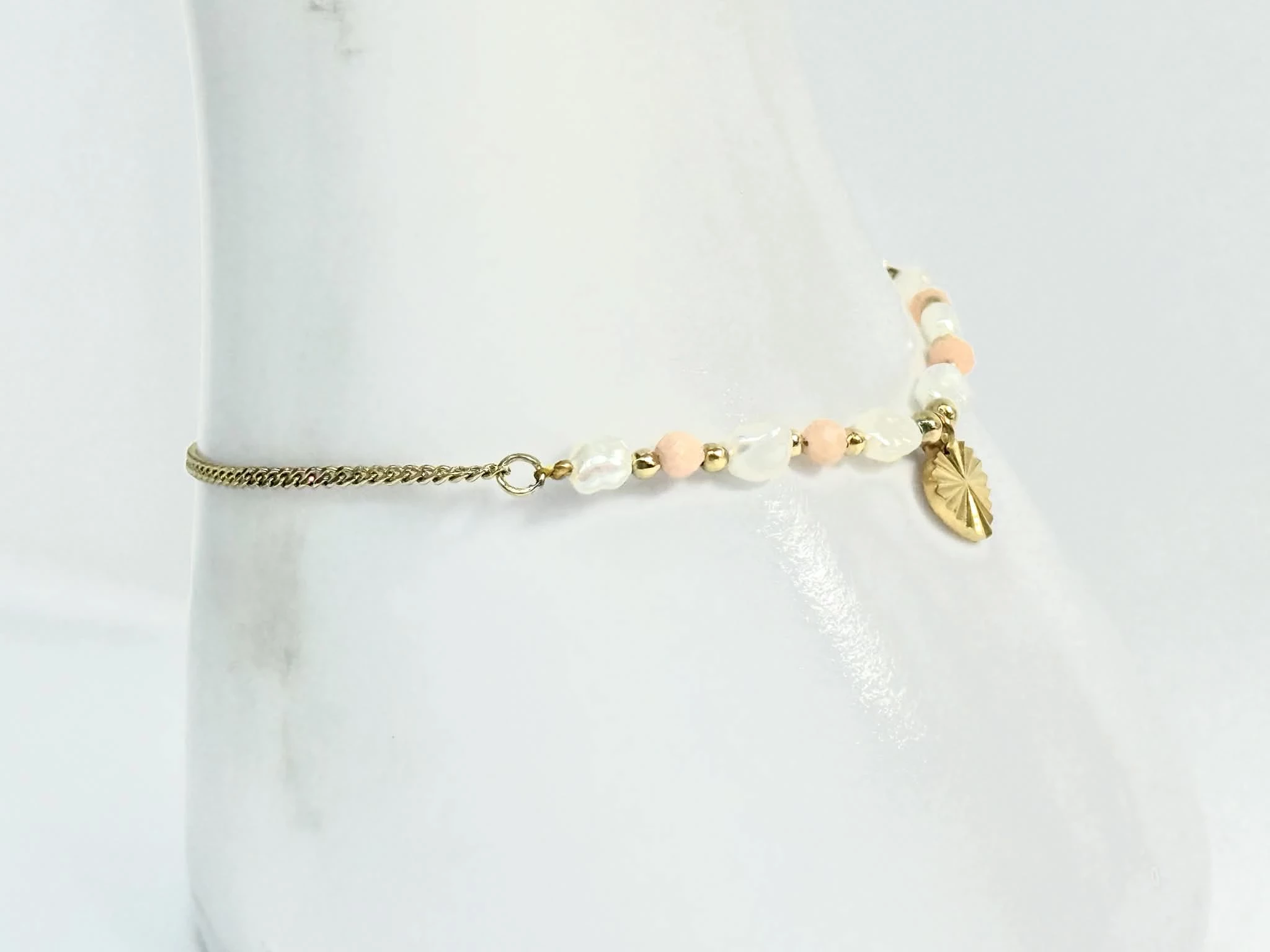 sliczna-bransoletka-ze-stali-chirurgicznej-z-koralikami-hit-kamien-17088-524288