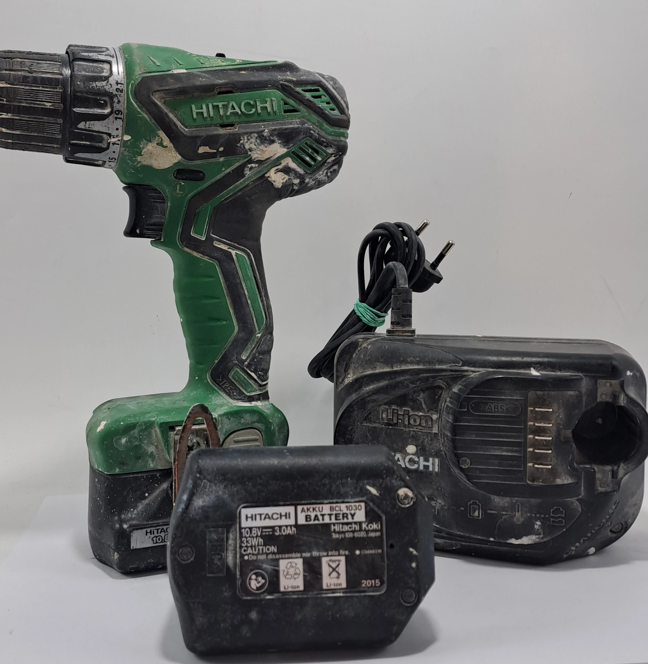 wkretarka-hitachi-ds-10dal-pojemnosc-akumulatora-1200