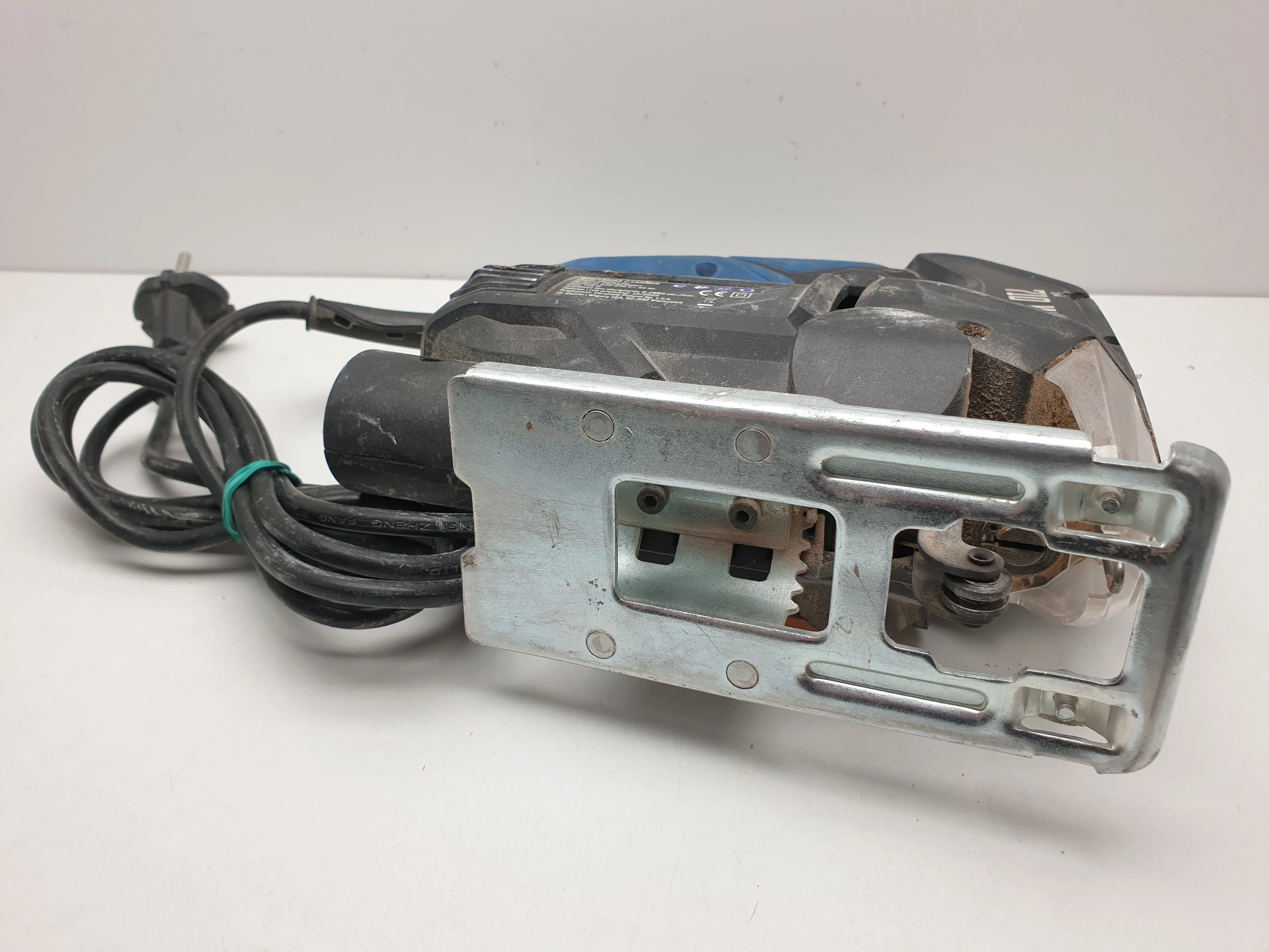 wyrzynarka-z-laserem-niteo-tools-js0007-23-maksymalna-moc-80000