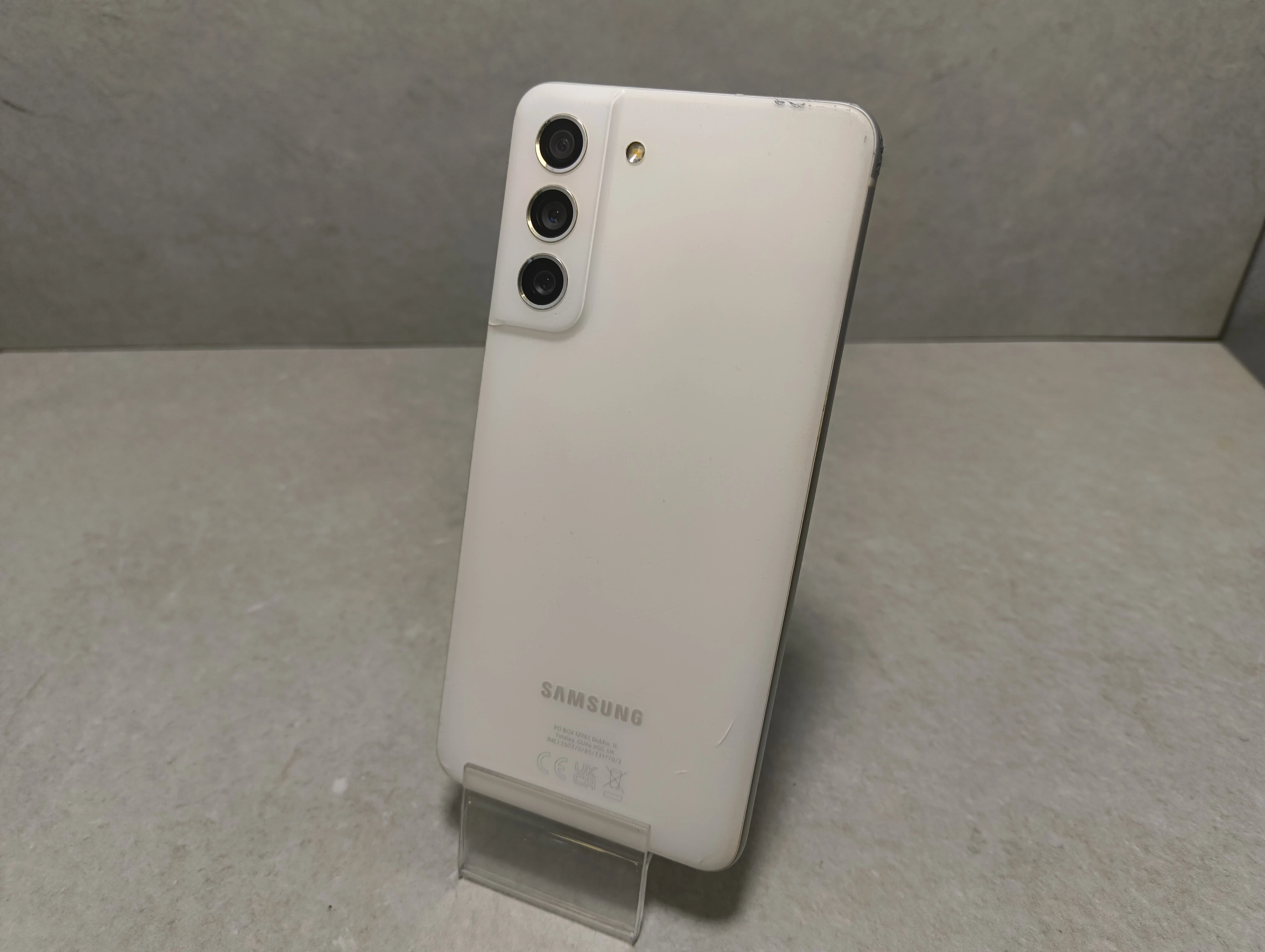 telefon-samsung-galaxy-s21-fe-5g-6128-wbudowana-pamiec-202869-214189