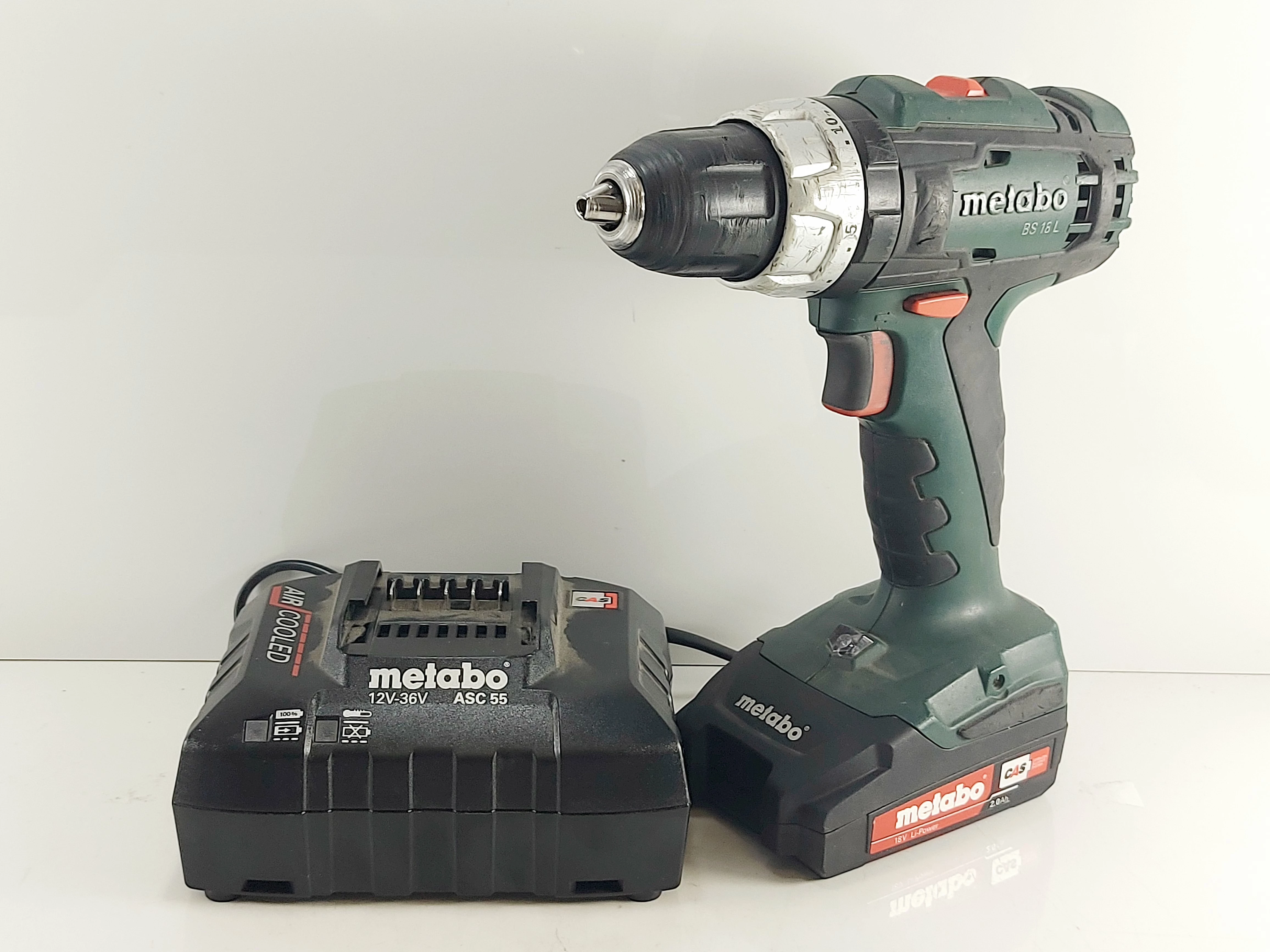 wkretarka-metabo-bs-18-l-ladowarka-metabo-asc-55-starolecka-63-poznan-x