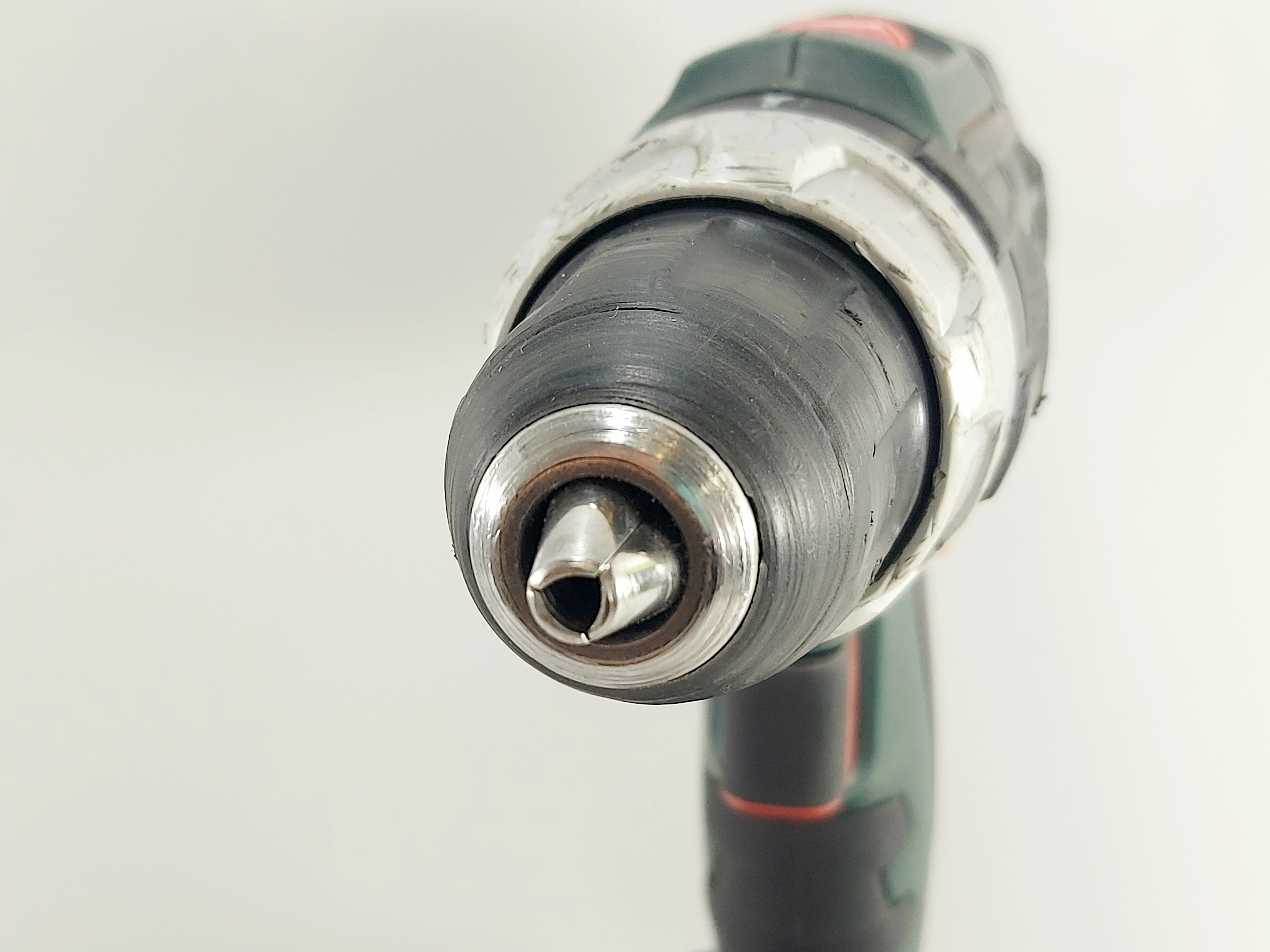 wkretarka-metabo-bs-18-l-ladowarka-metabo-asc-55-rodzaj-silnika-204657-221325