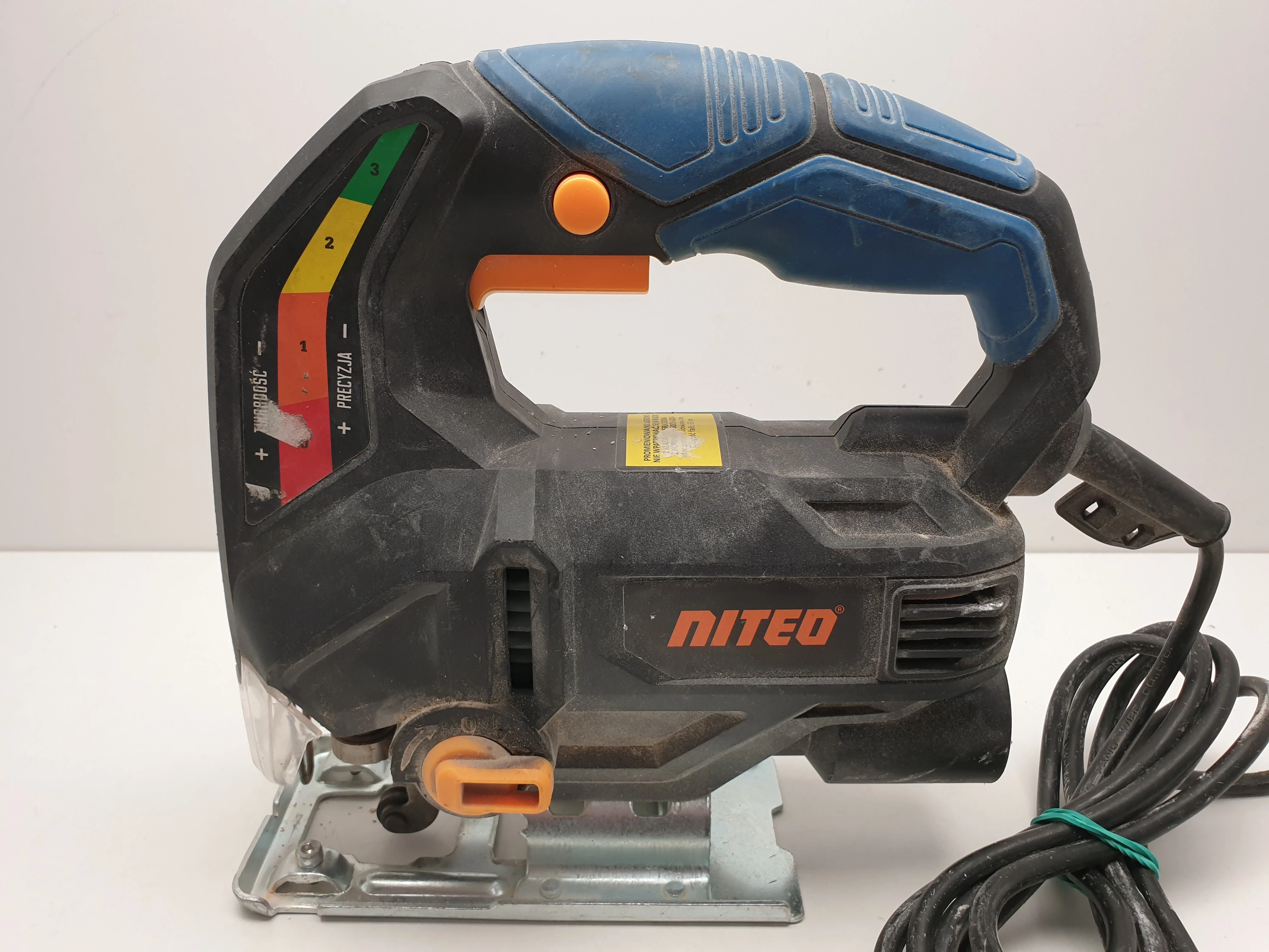 wyrzynarka-z-laserem-niteo-tools-js0007-23-stan-11323-2