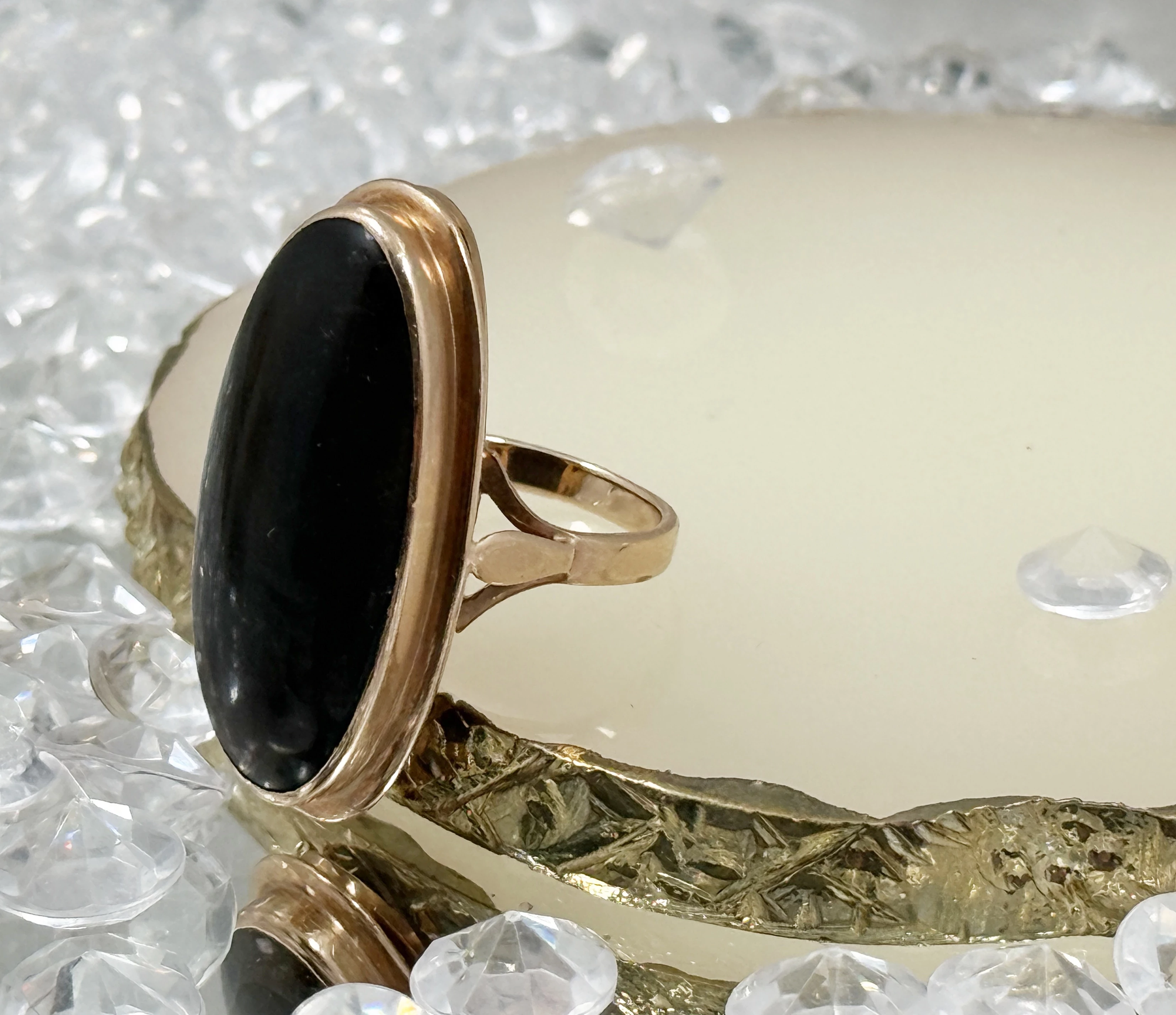 retro-zloty-pierscionek-z-duzym-oczkiem-14-karatow-r13-kosciuszki-159-wroclaw-gracja