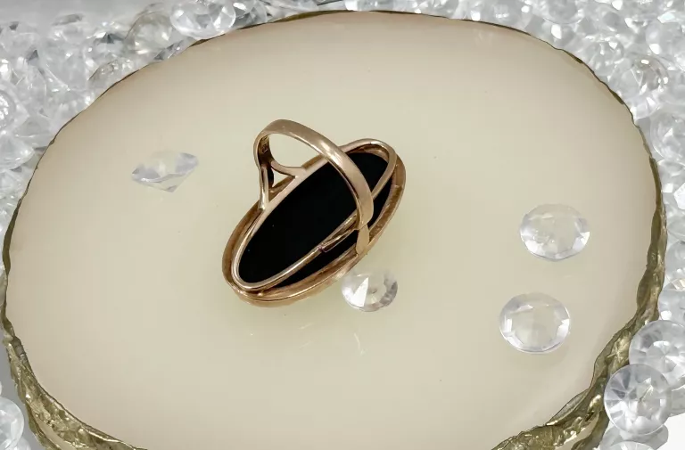 retro-zloty-pierscionek-z-duzym-oczkiem-14-karatow-r13-material-15835-2