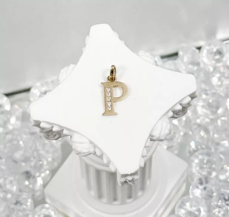 sliczna-zlota-zawieszka-literka-p-8-karatow-kosciuszki-159-wroclaw-gracja