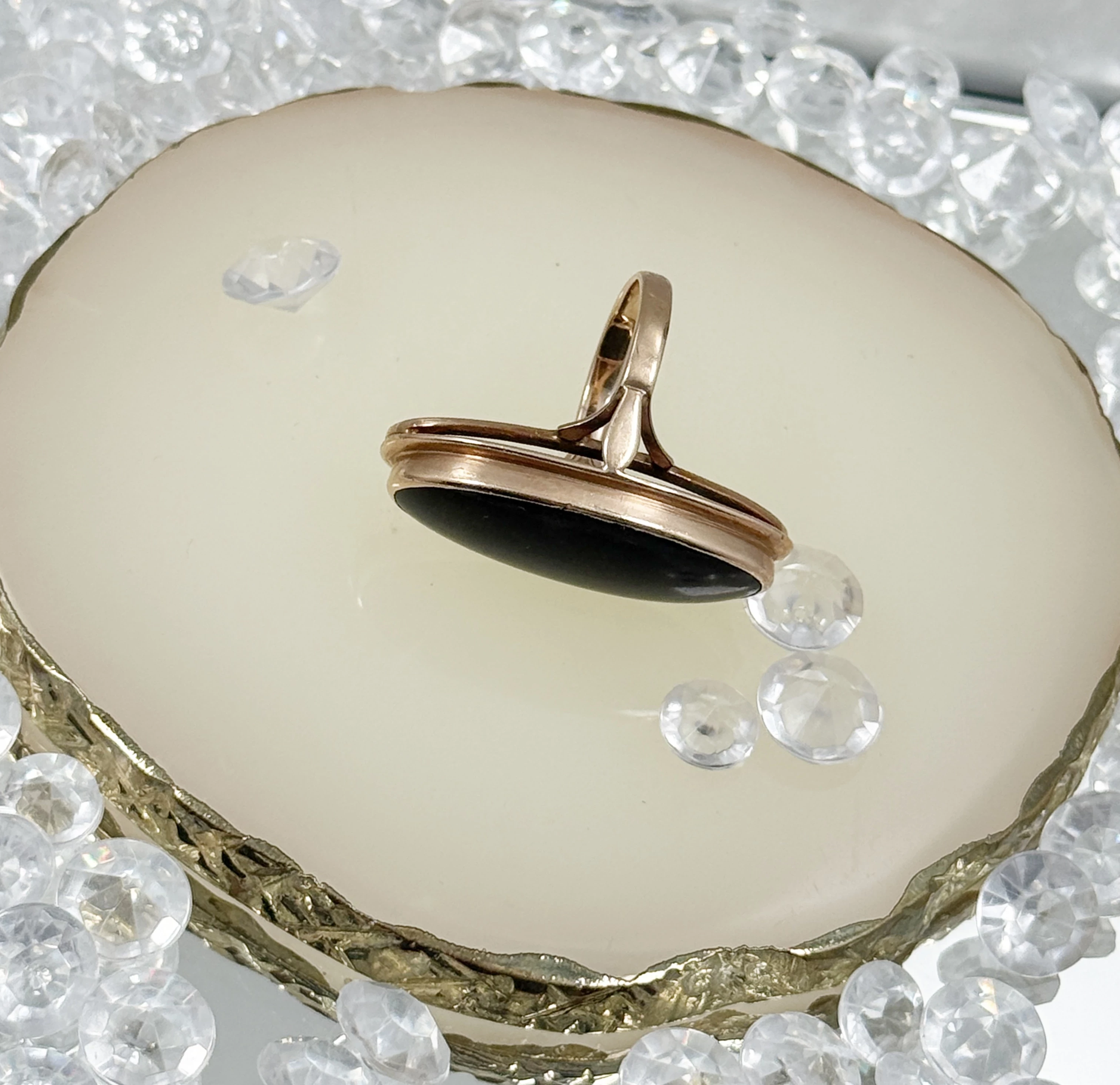 retro-zloty-pierscionek-z-duzym-oczkiem-14-karatow-r13-rodzaj-2205-2