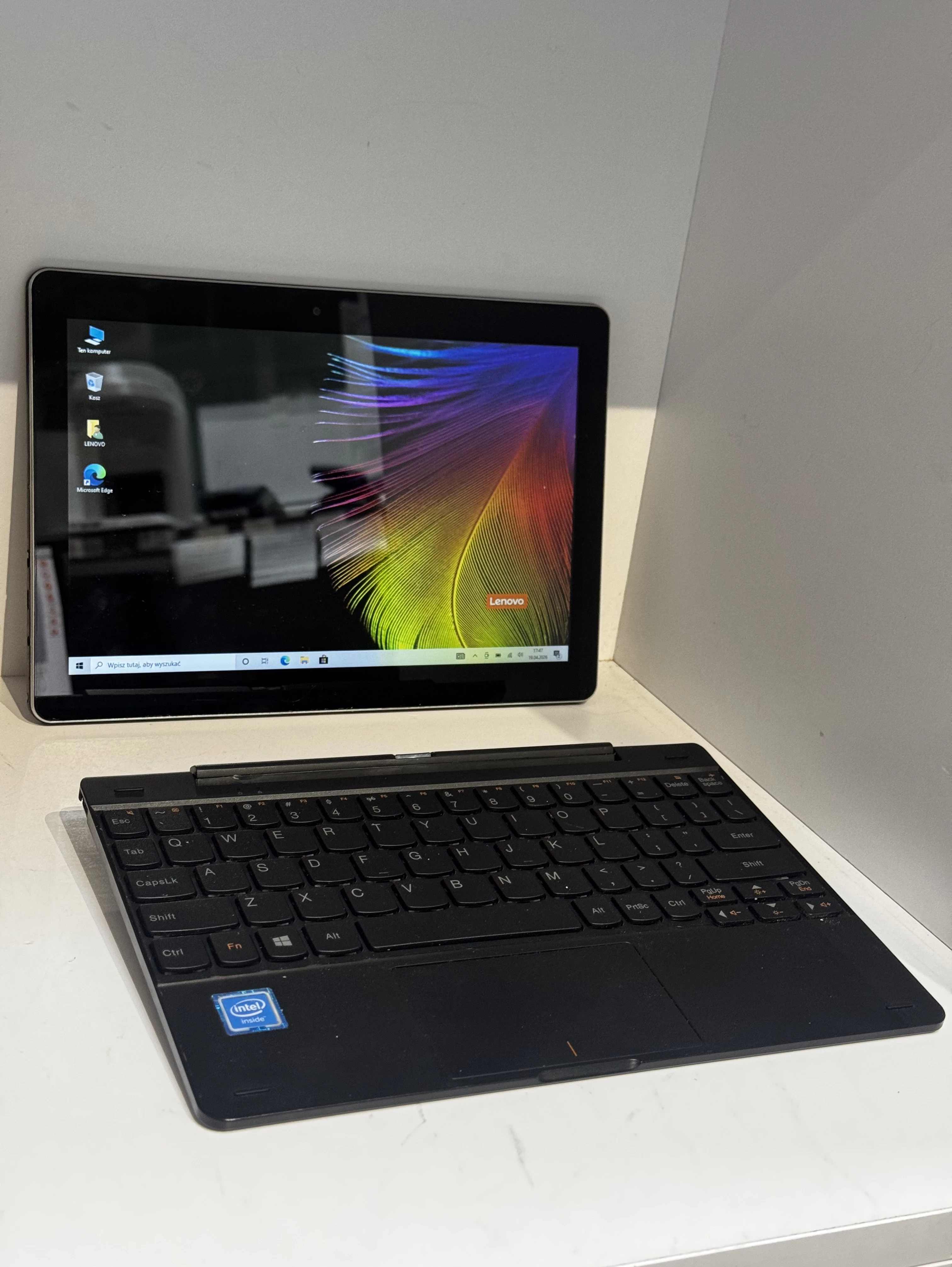 laptop-lenovo-ideapad-miix-300-10iby-zasilacz-pudelko-190404551175-przekatna-ekranu-1010