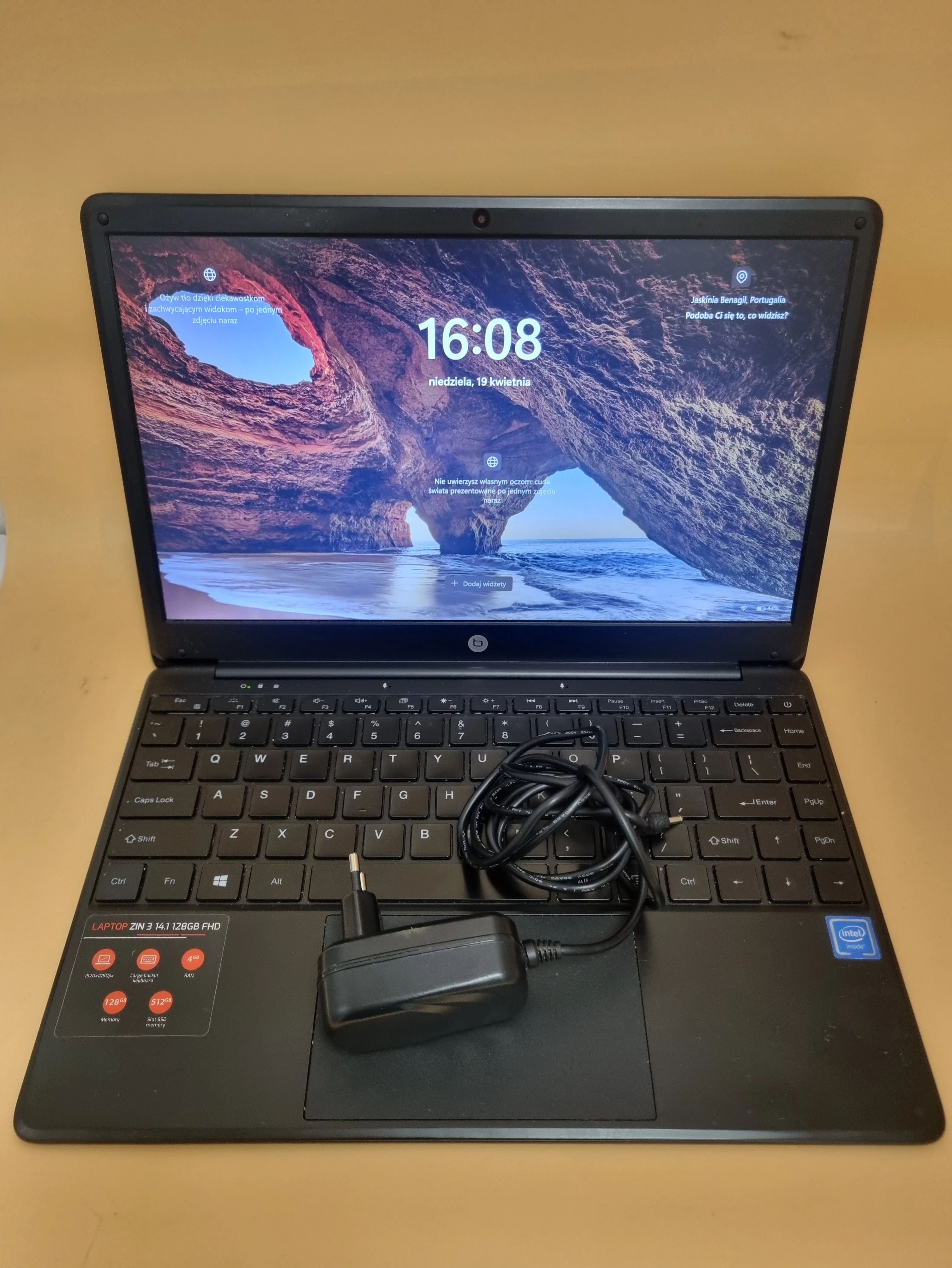 laptop-techbite-zin-3-4128-gb-seria-procesora-4366-120