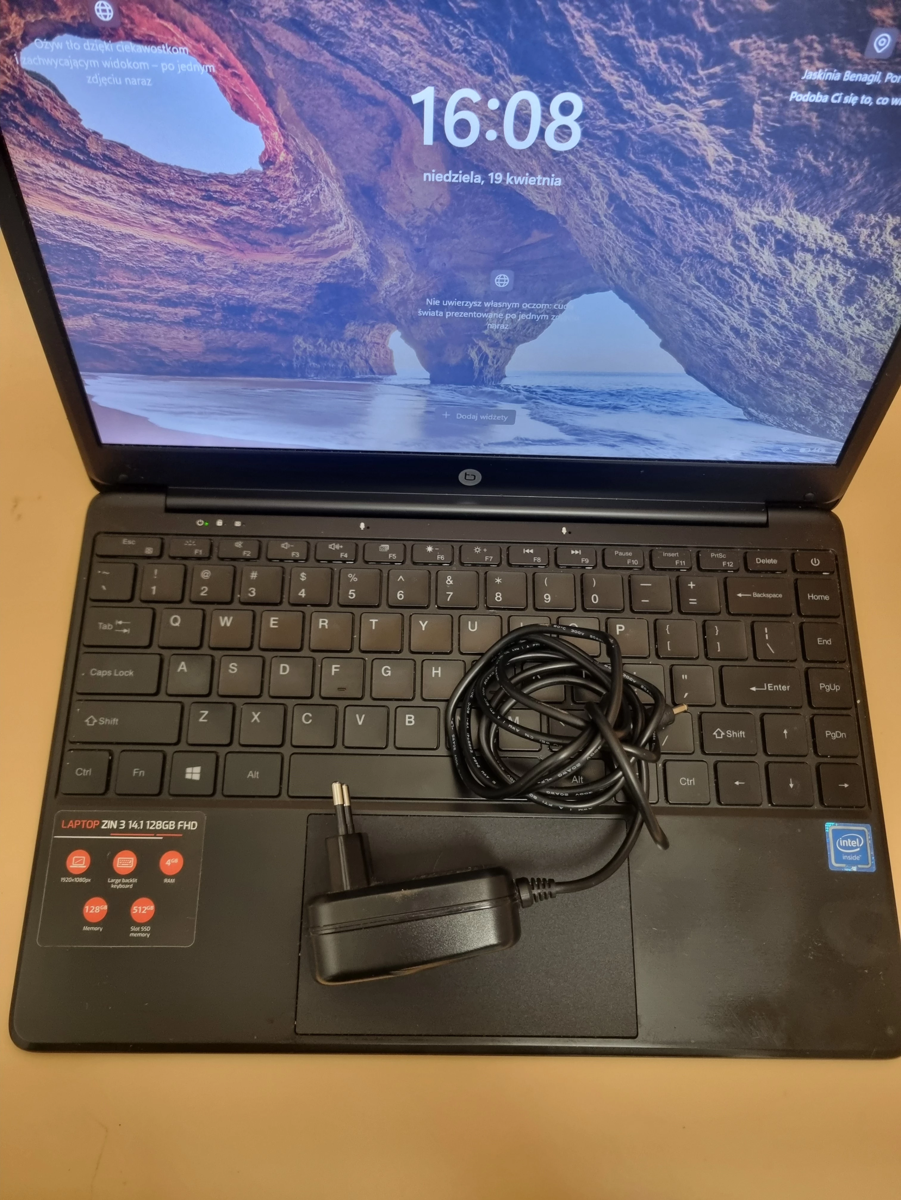 laptop-techbite-zin-3-4128-gb-jozefczaka-4-bytom