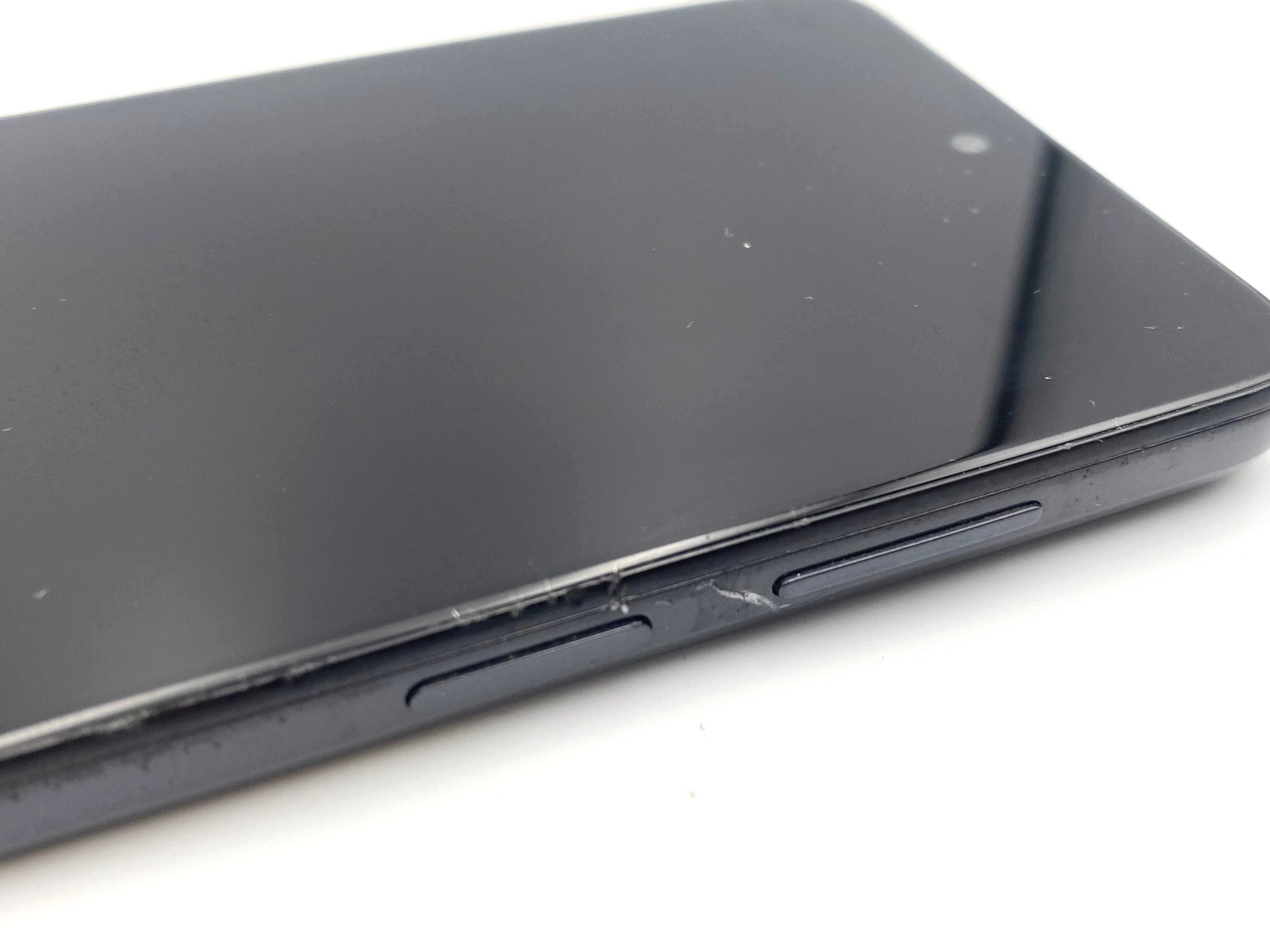 telefon-motorola-g22-przekatna-ekranu-650