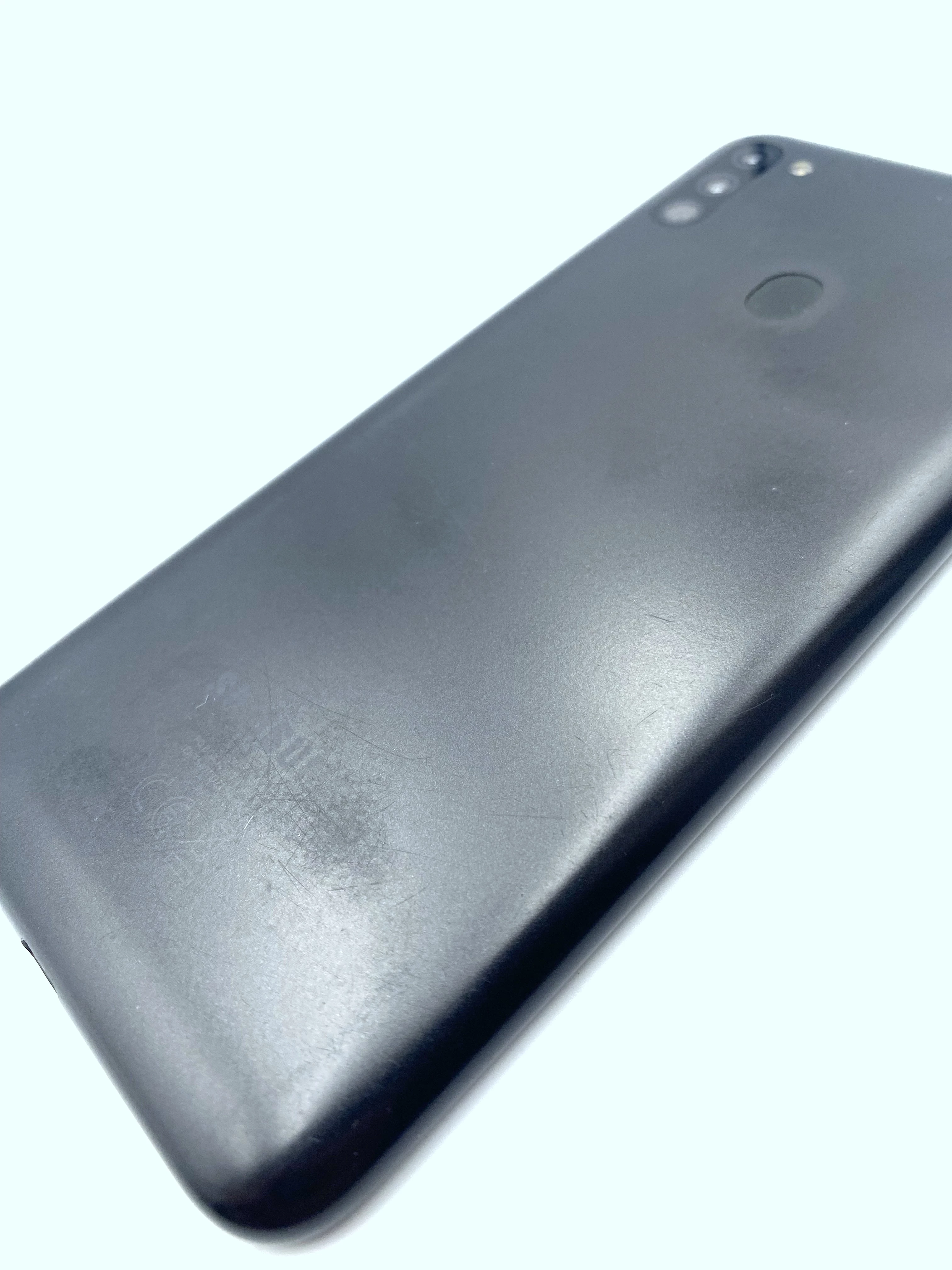 telefon-samsung-m11-przekatna-ekranu-639