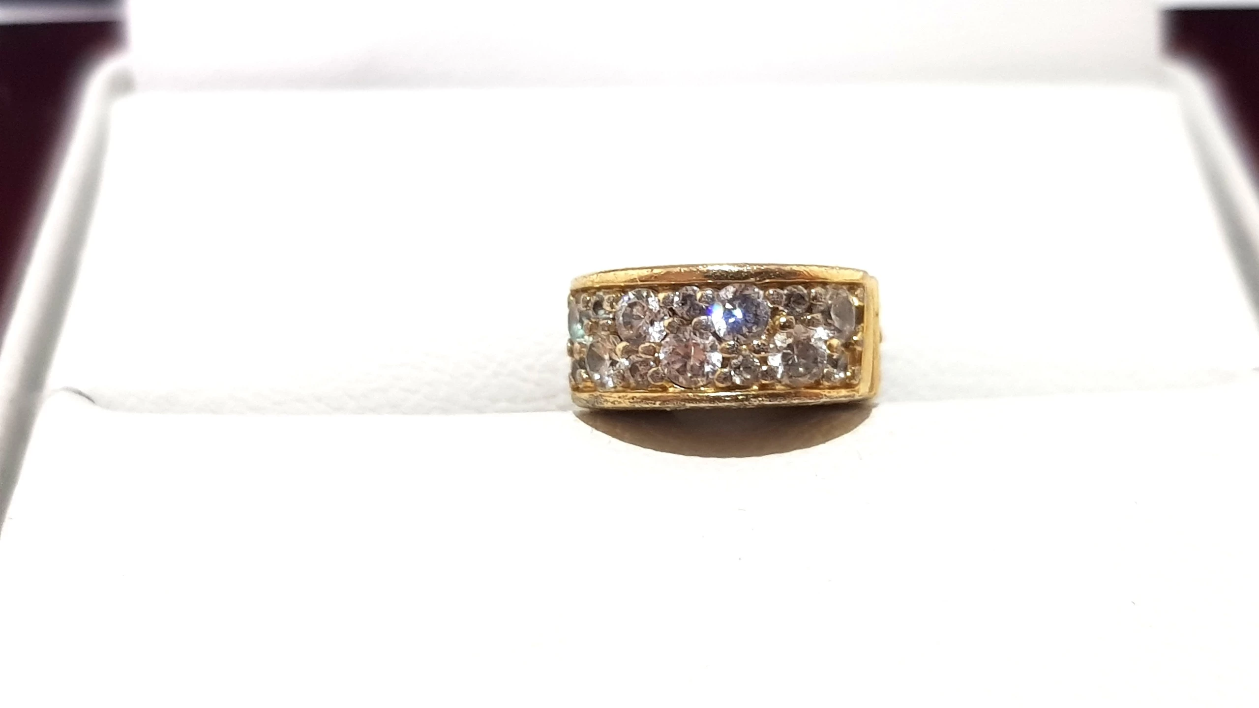 klips-pandora-shine-pave-charms-pozlacanyale-met-sredn1cm-245g-768658c01-ean-gtin-5700302845464