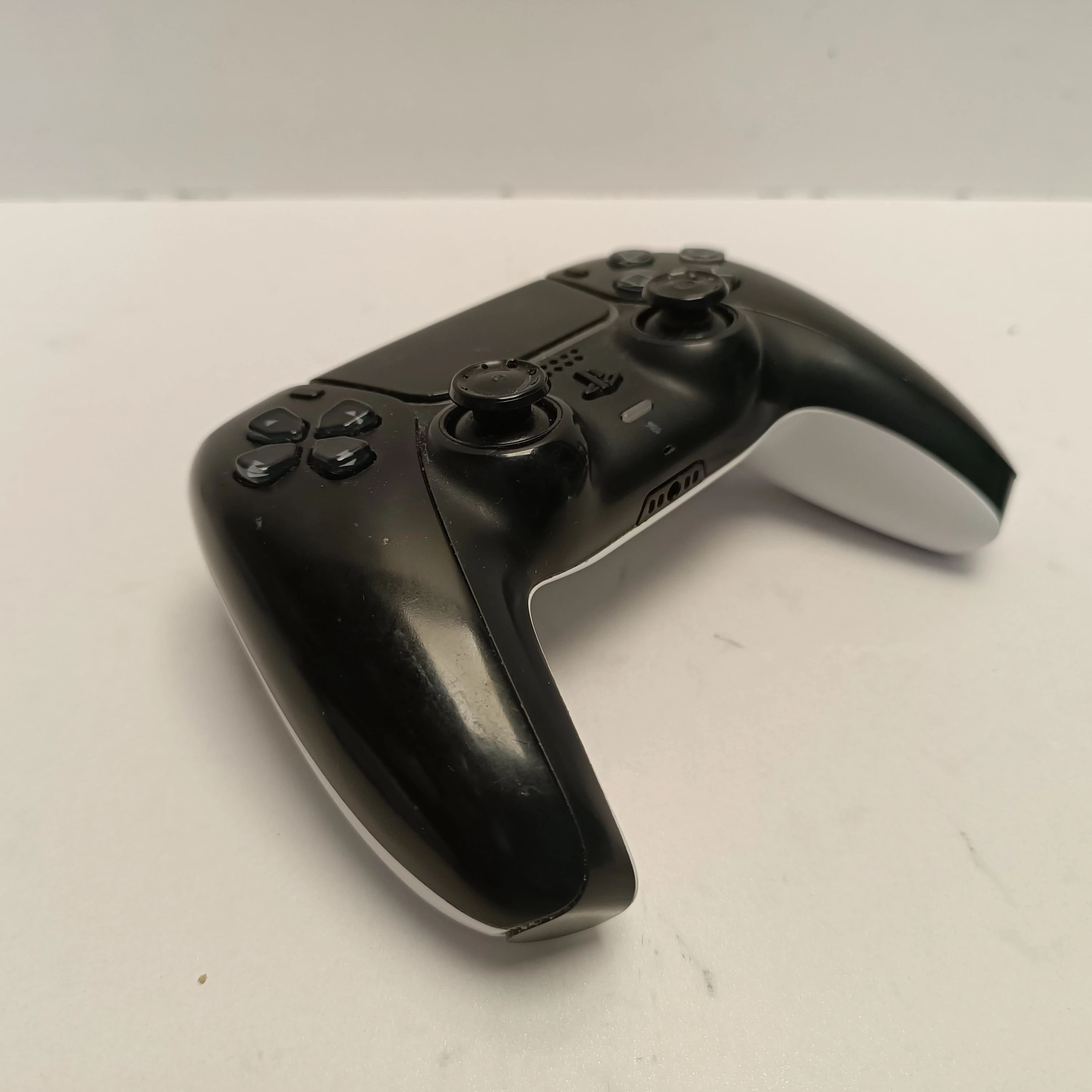 pad-do-ps5-sony-cfi-zct1w-kompatybilne-platformy-210650-1