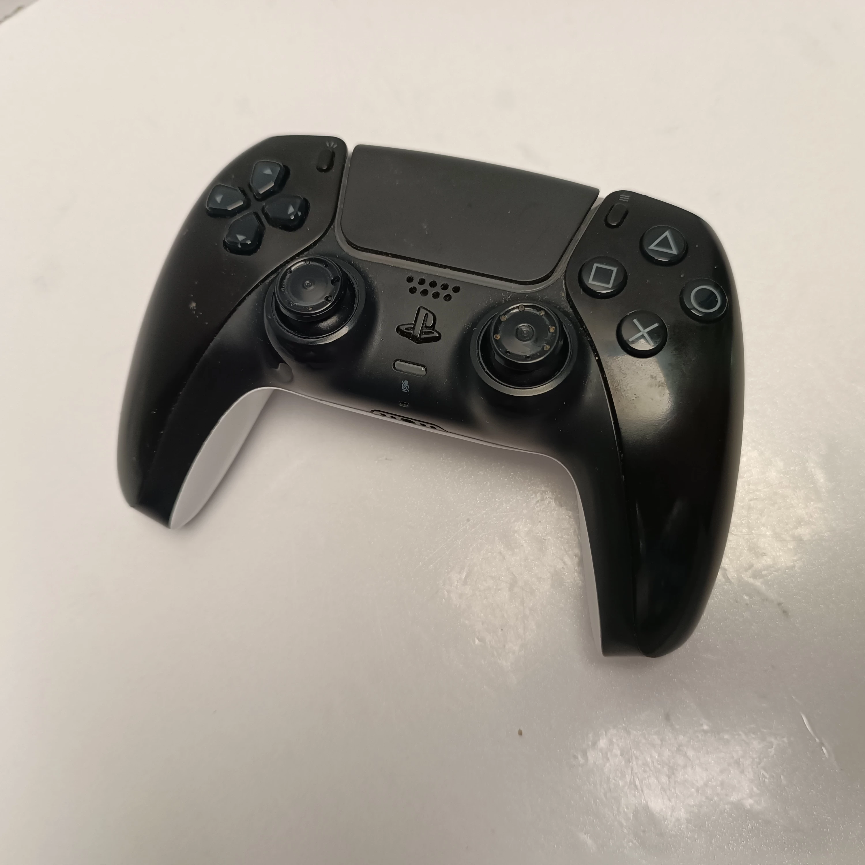 pad-do-ps5-sony-cfi-zct1w-waga-produktu-z-opakowaniem-jednostkowym-0430