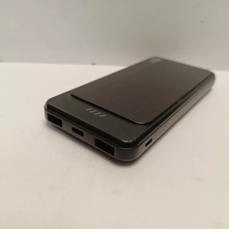 powerbank-isy-10000mah-kod-producenta-ipp-10000-c-bk