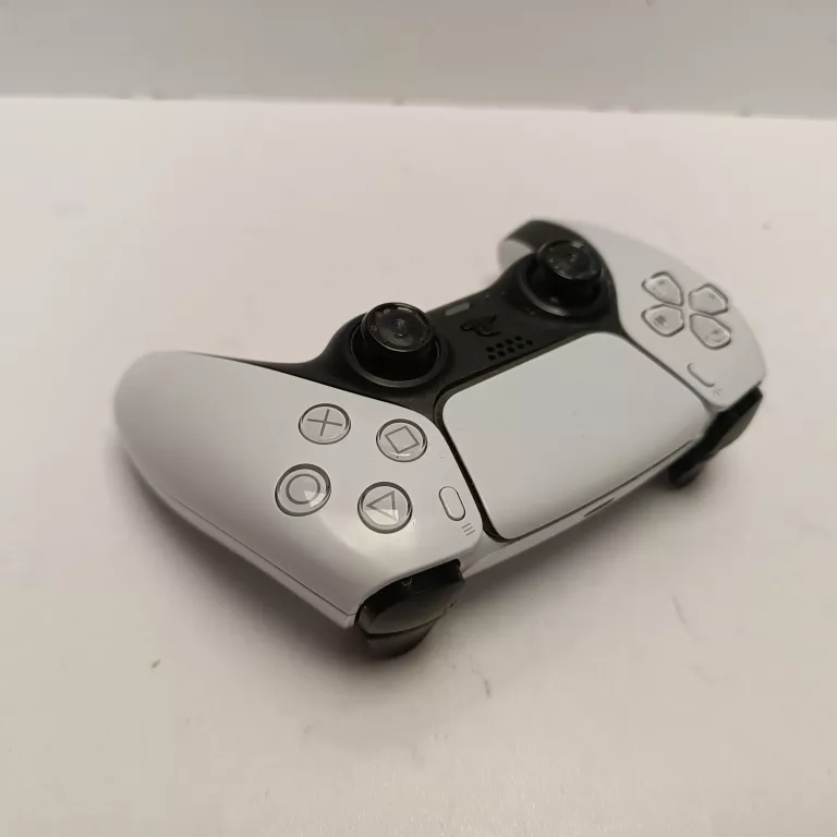 pad-do-ps5-sony-cfi-zct1w-waga-produktu-z-opakowaniem-jednostkowym-0430
