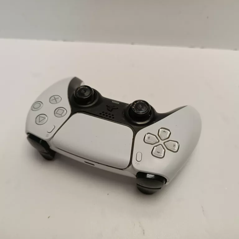 pad-do-ps5-sony-cfi-zct1w-osiedle-teatralne-3u15-krakow