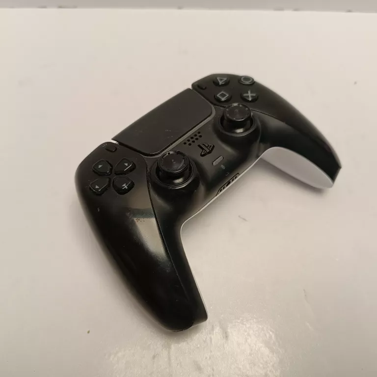 pad-do-ps5-sony-cfi-zct1w-komunikacja-bezprzewodowa-210670-243458