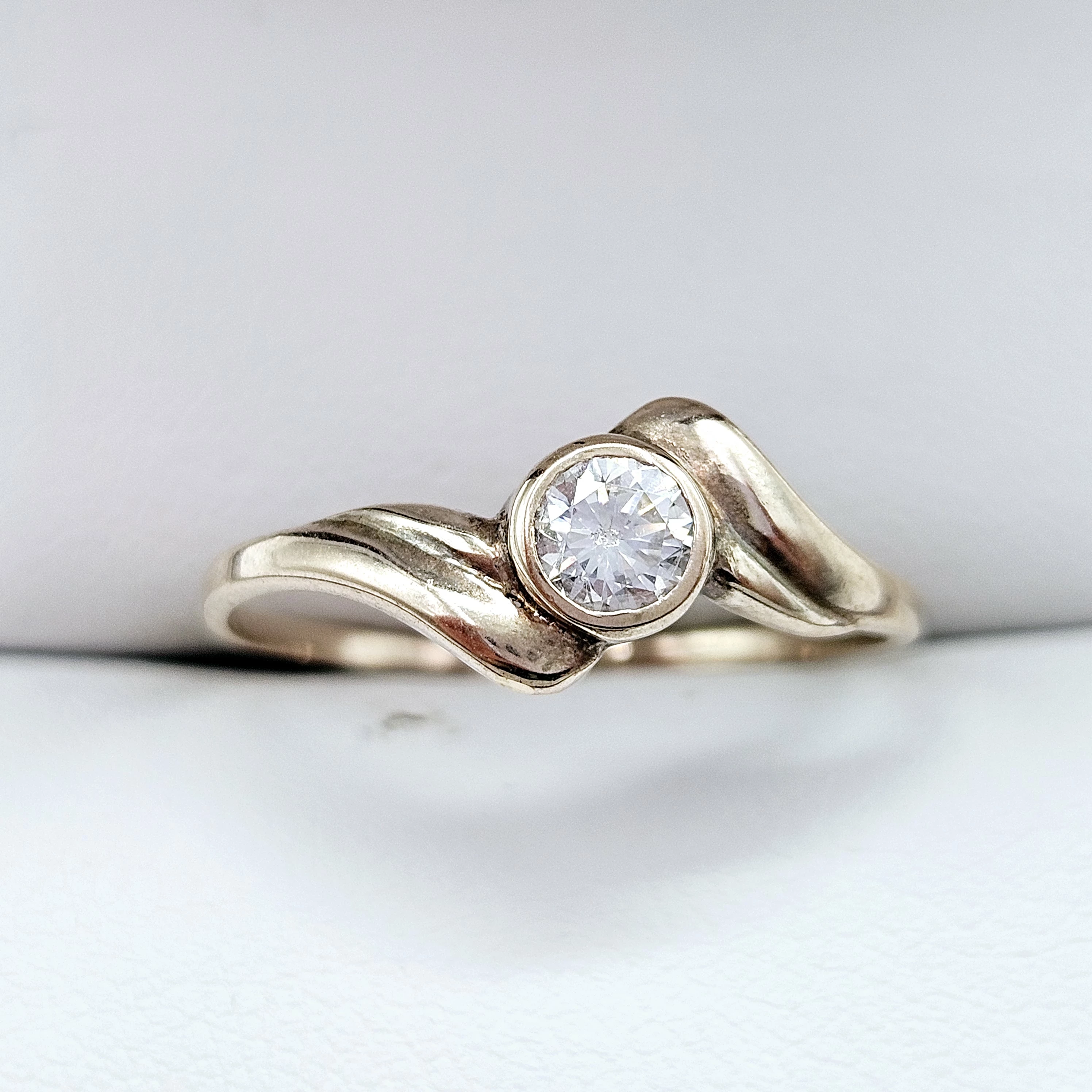 zloty-pierscionek-333-088g-r11-stan-11323-2