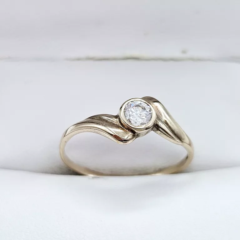 zloty-pierscionek-333-088g-r11-ean-gtin-6933877676099