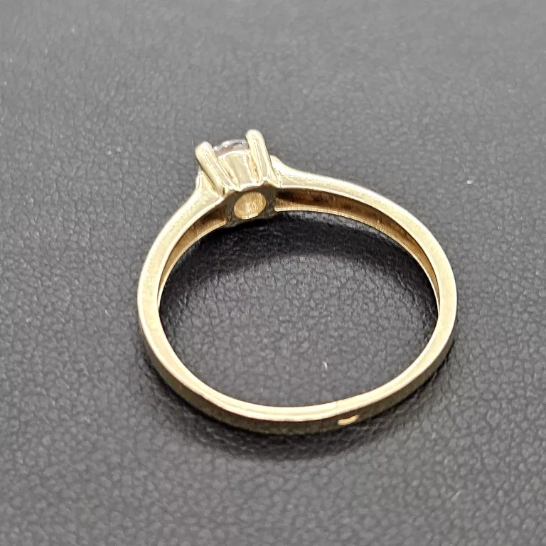 zloty-pierscionek-585-205g-r18-ean-gtin-0743022242989