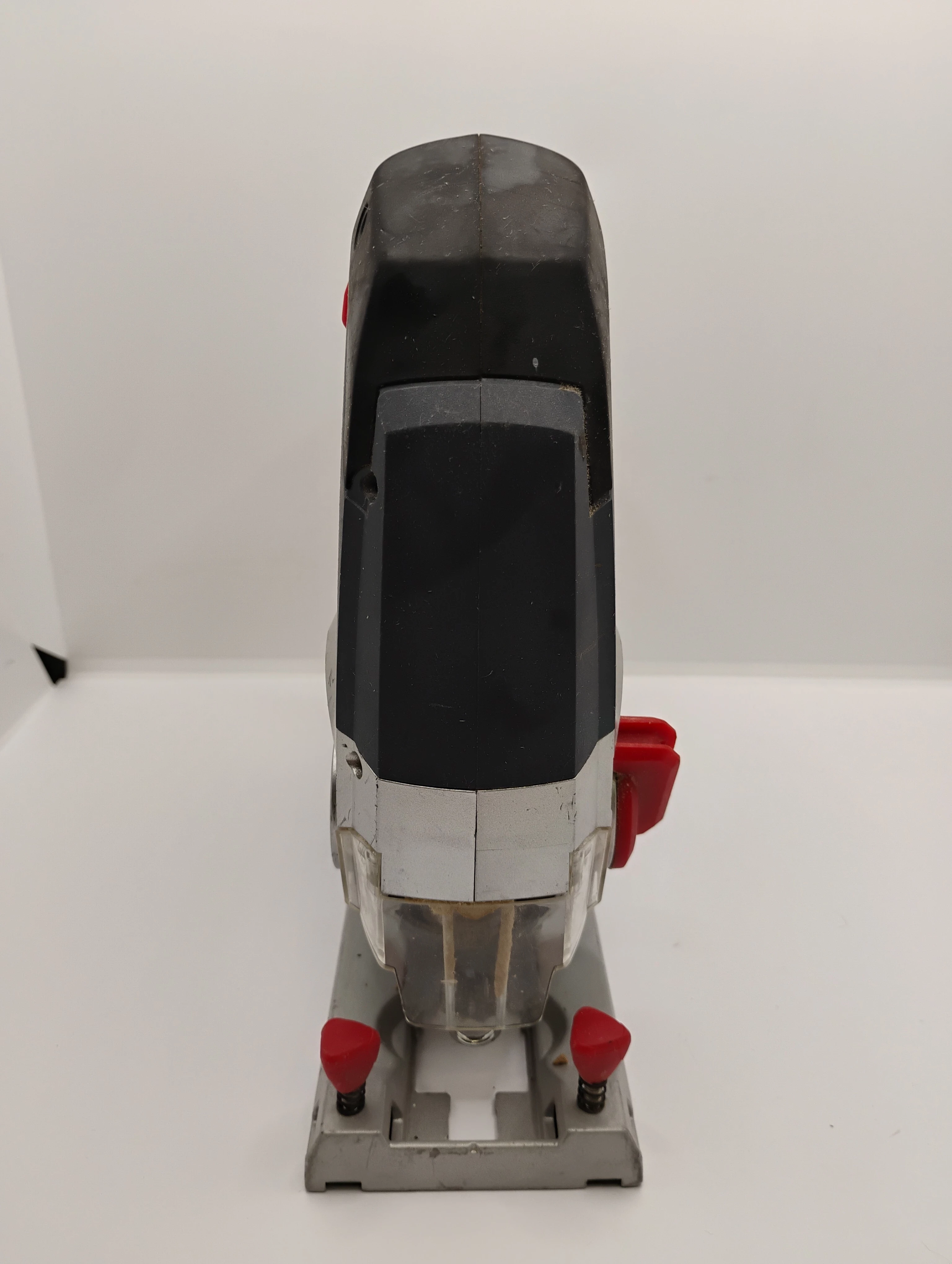 wyrzynarka-akumulatorowa-graphite-58g011-stan-11323-2