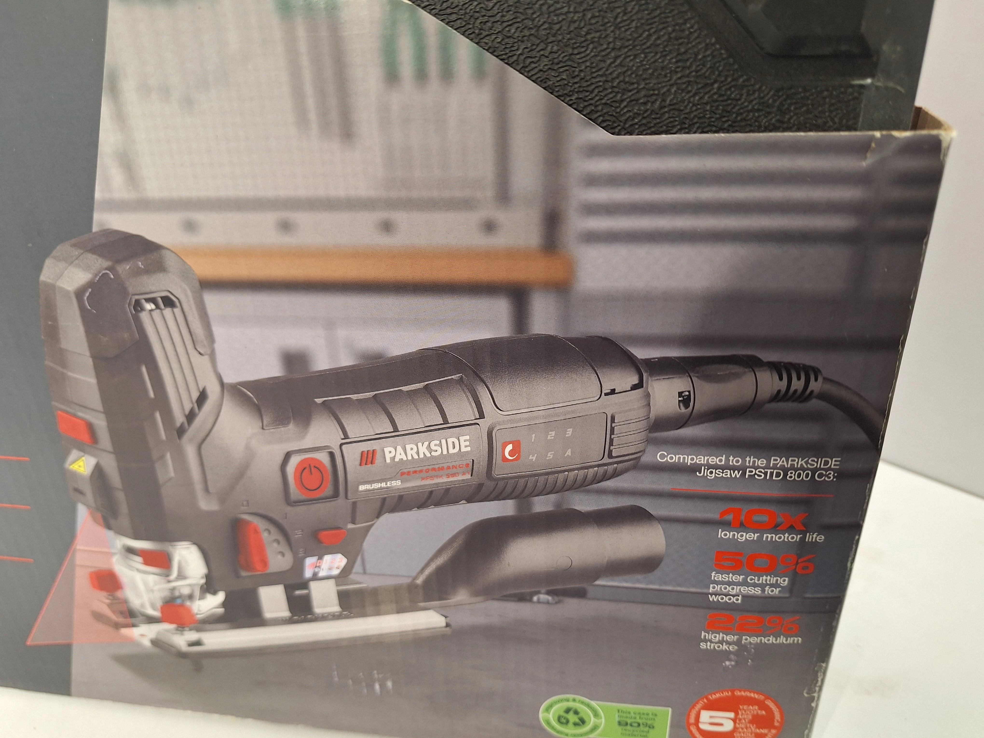 wyrzynarka-ppstk-550-a1-walizka-glebokosc-ciecia-w-drewnie-12000