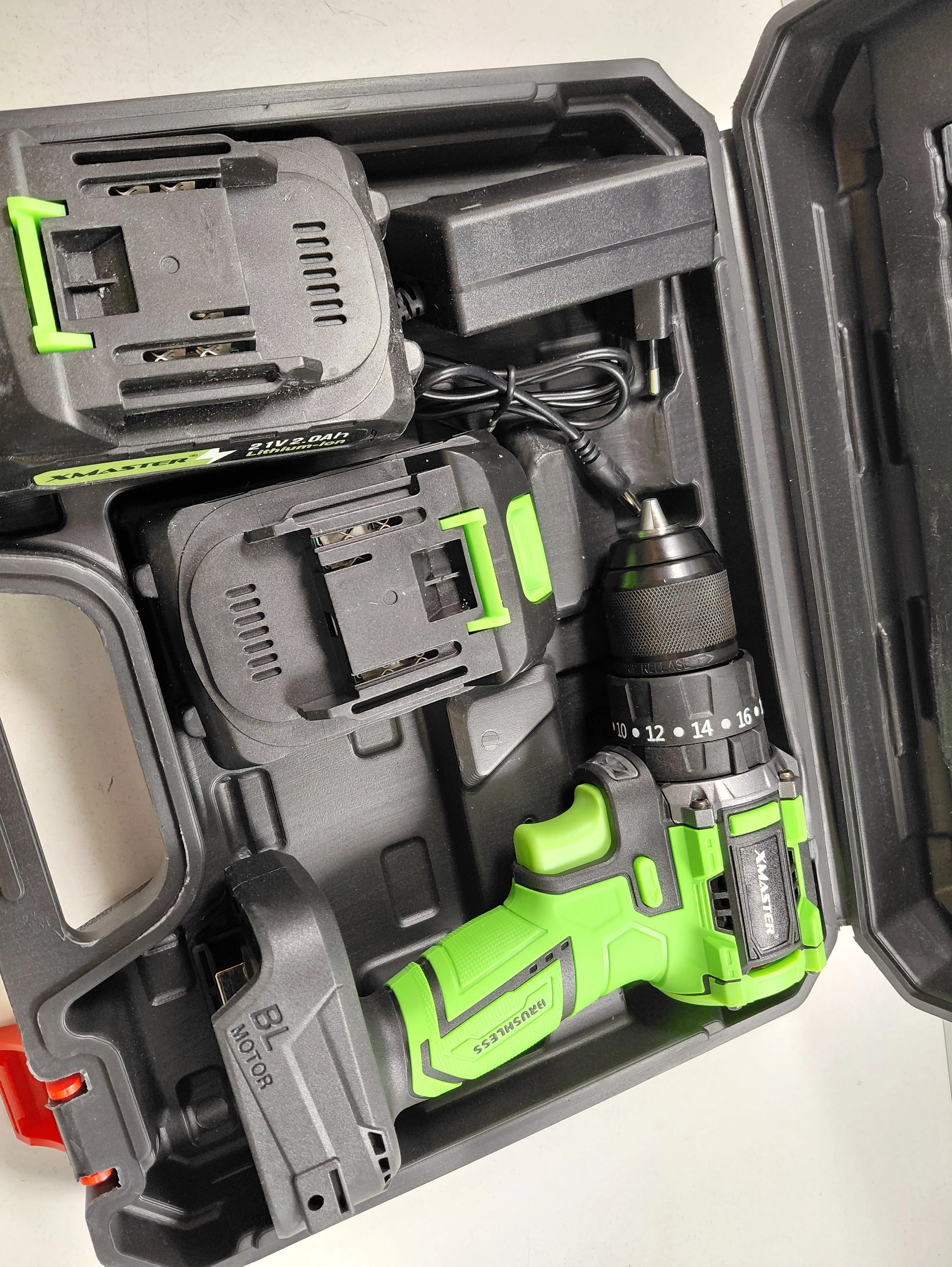 wkretarka-xmaster-walizka-rodzaj-silnika-204657-221321