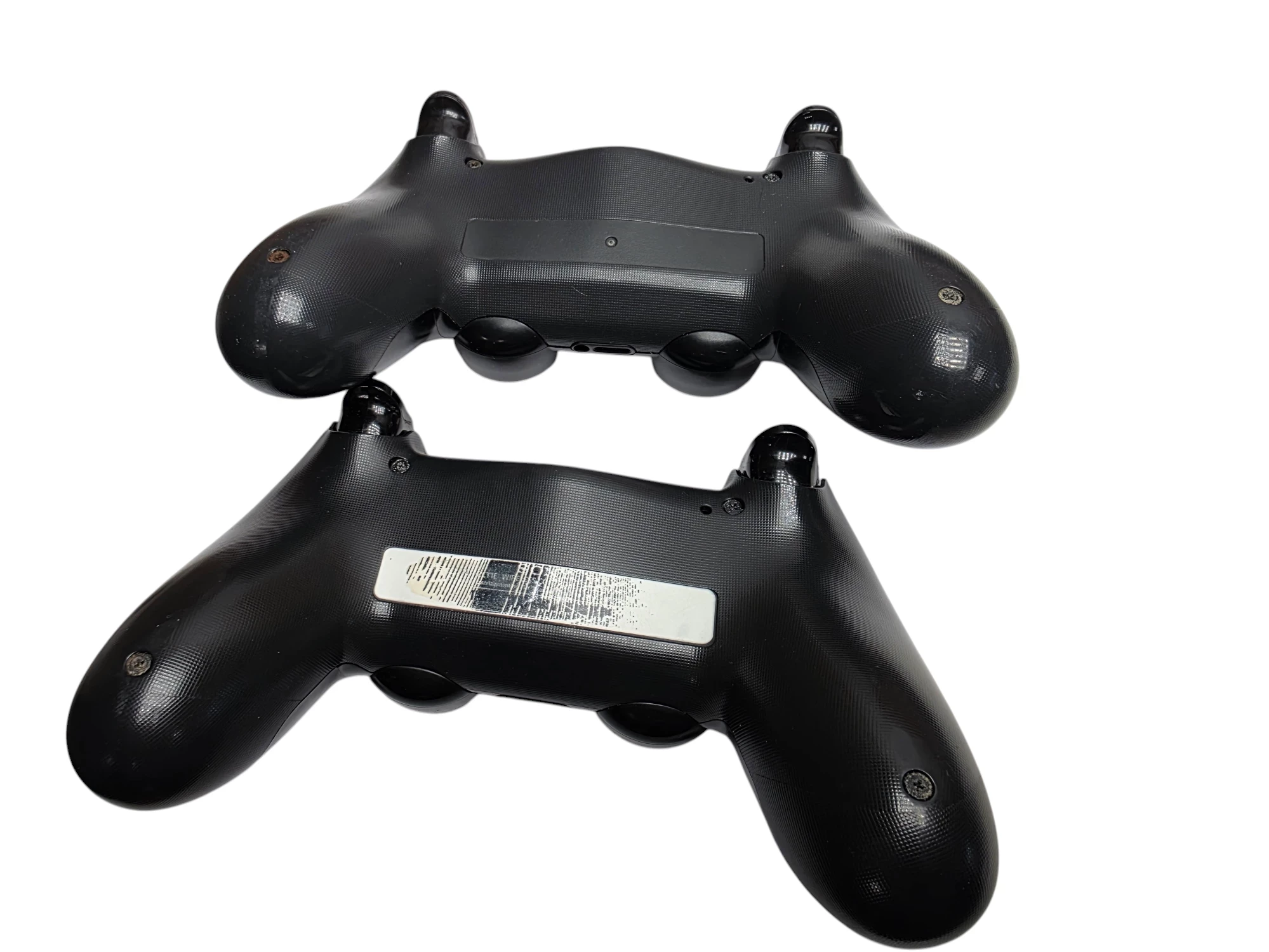 konsola-ps-4-slim-2-pady-pud-wersja-130590-2