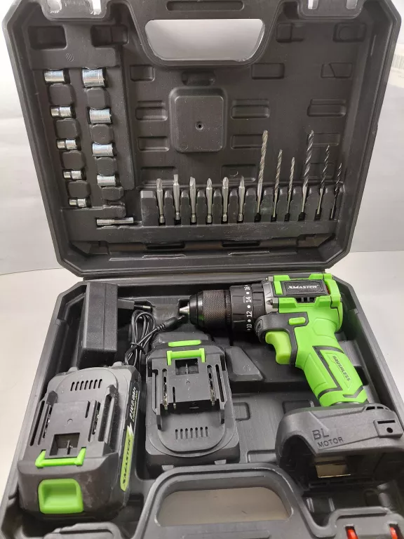 wkretarka-xmaster-walizka-pulawska-26-warszawa