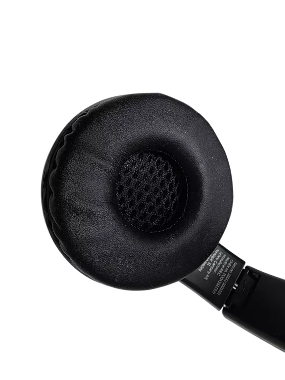 sluchawki-nauszne-czarne-kolor-dominujacy-129357-3