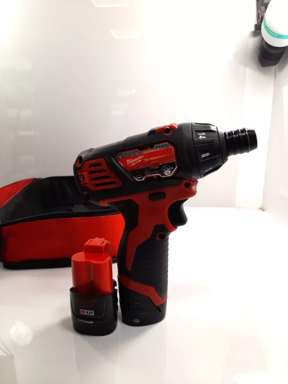 wkretarka-aku-milwaukee-m12-bdd-0-60ah-etui-rodzaj-silnika-204657-221321