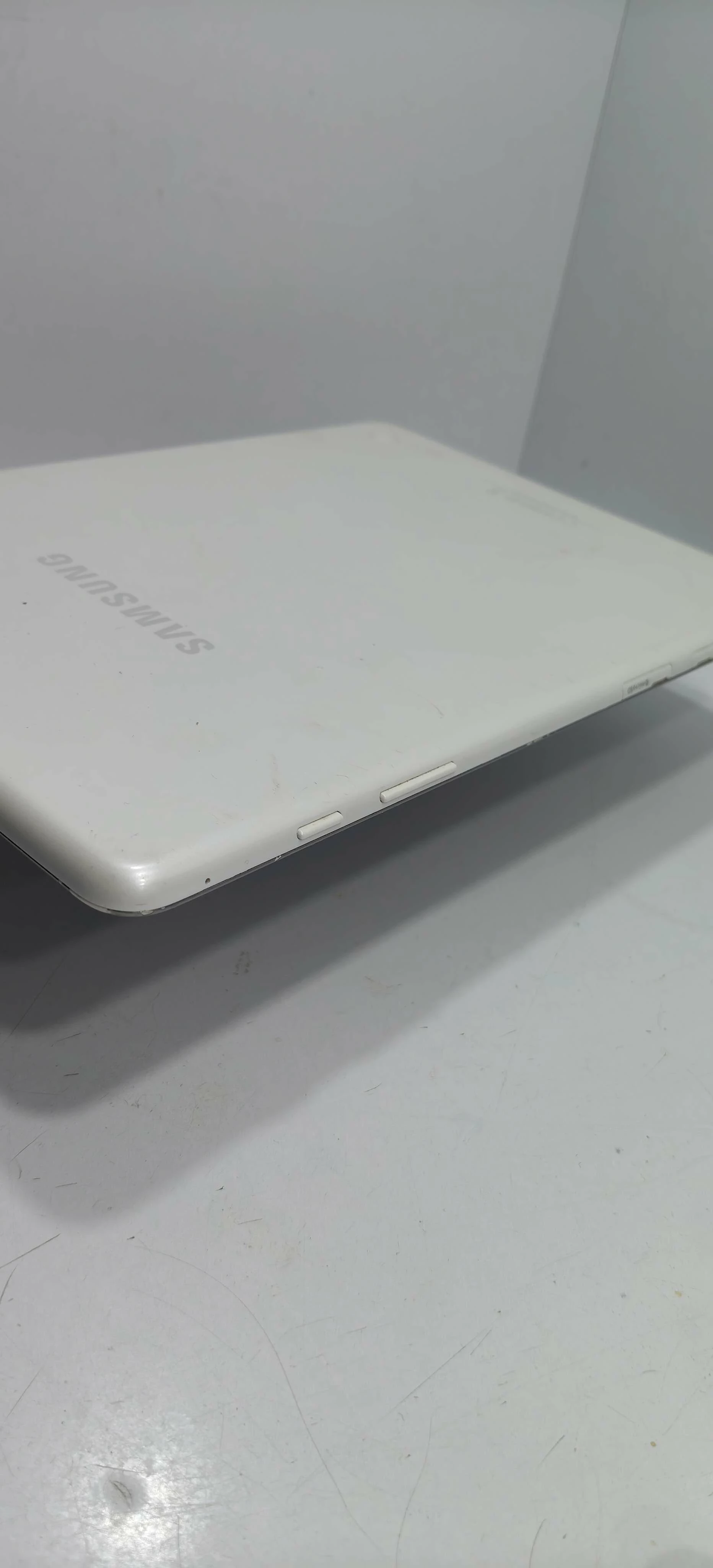 tablet-samsung-sm-t555-ean-gtin-8806086981361