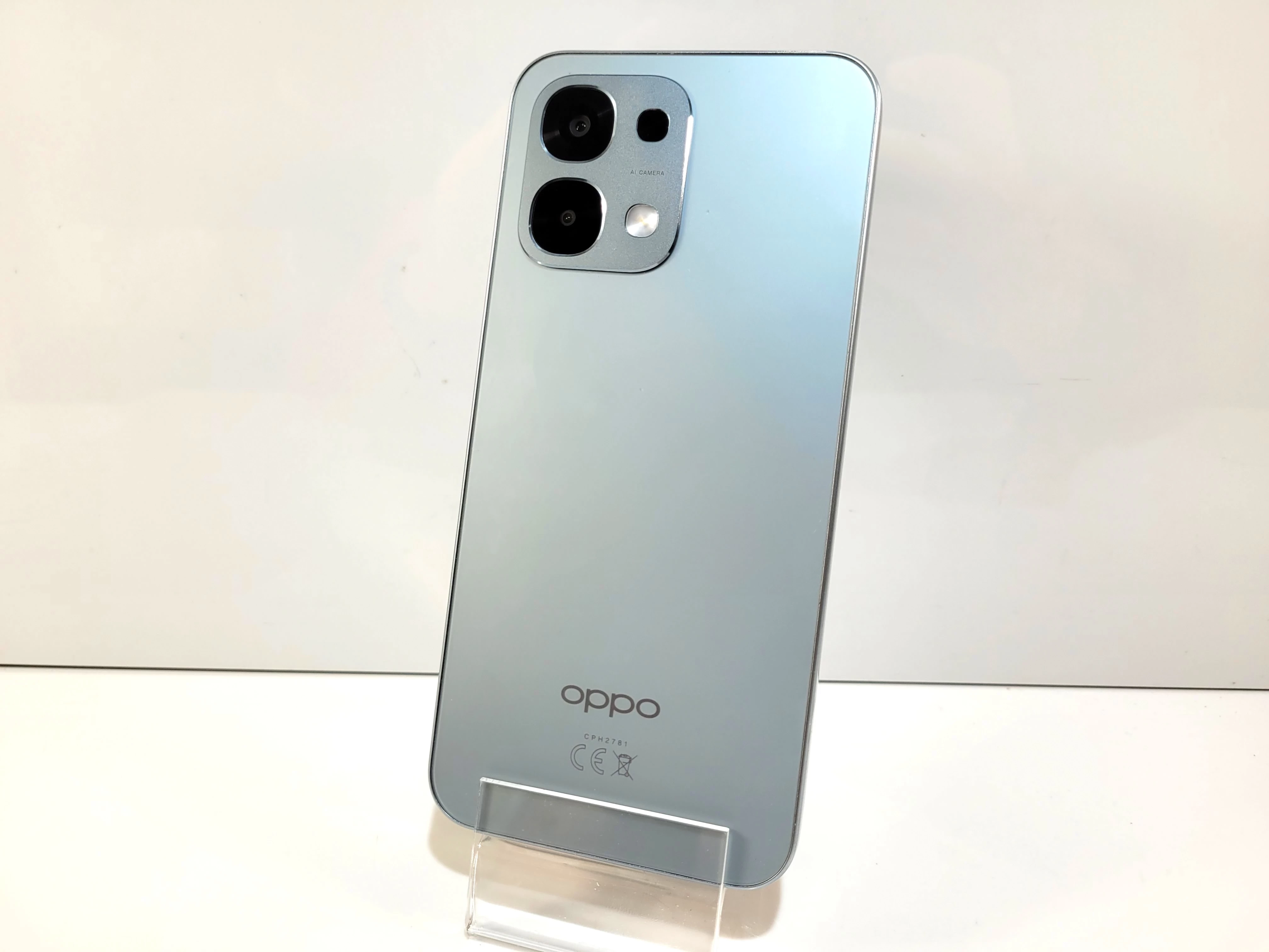 smartfon-oppo-a6-pro-5g-8-gb-256-gb-kod-producenta-cph2781